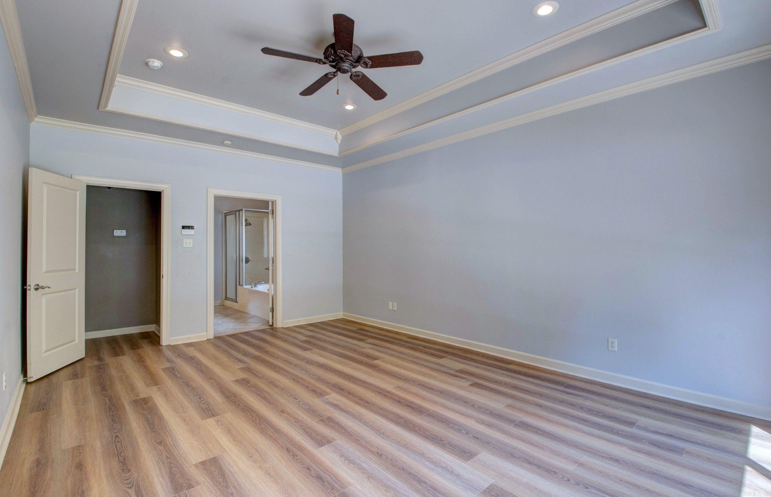 128 Marseille Dr  Maumelle, AR