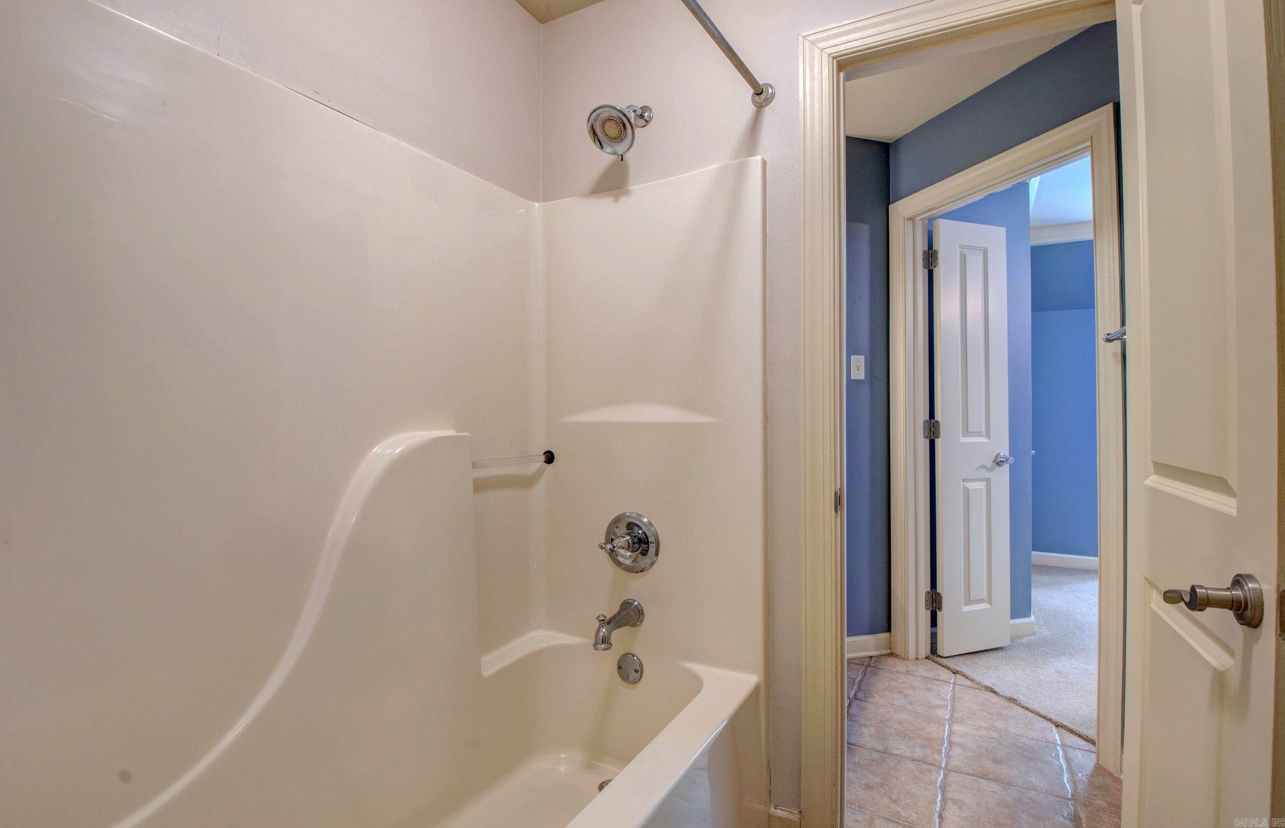 128 Marseille Dr  Maumelle, AR
