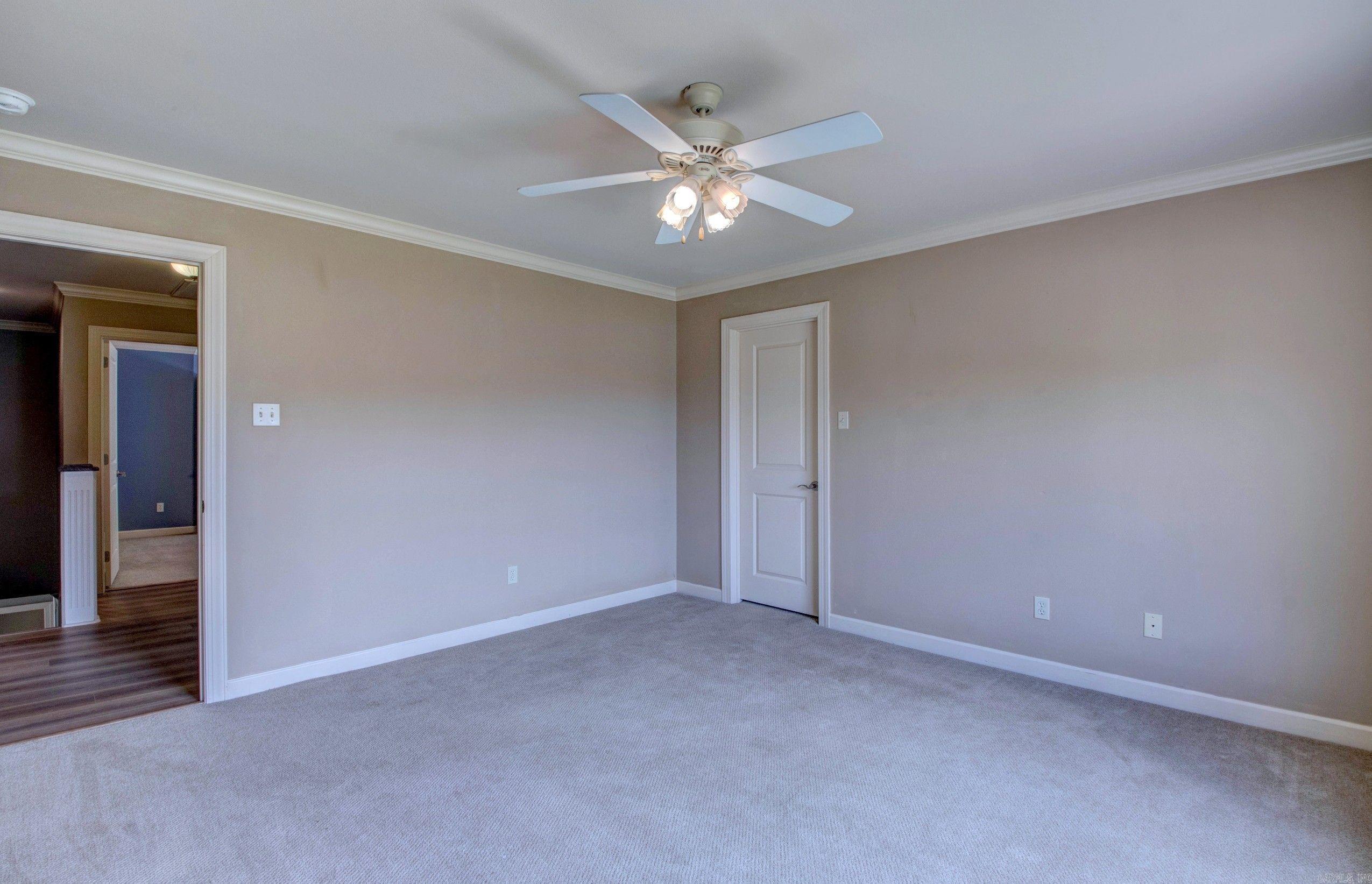 128 Marseille Dr  Maumelle, AR