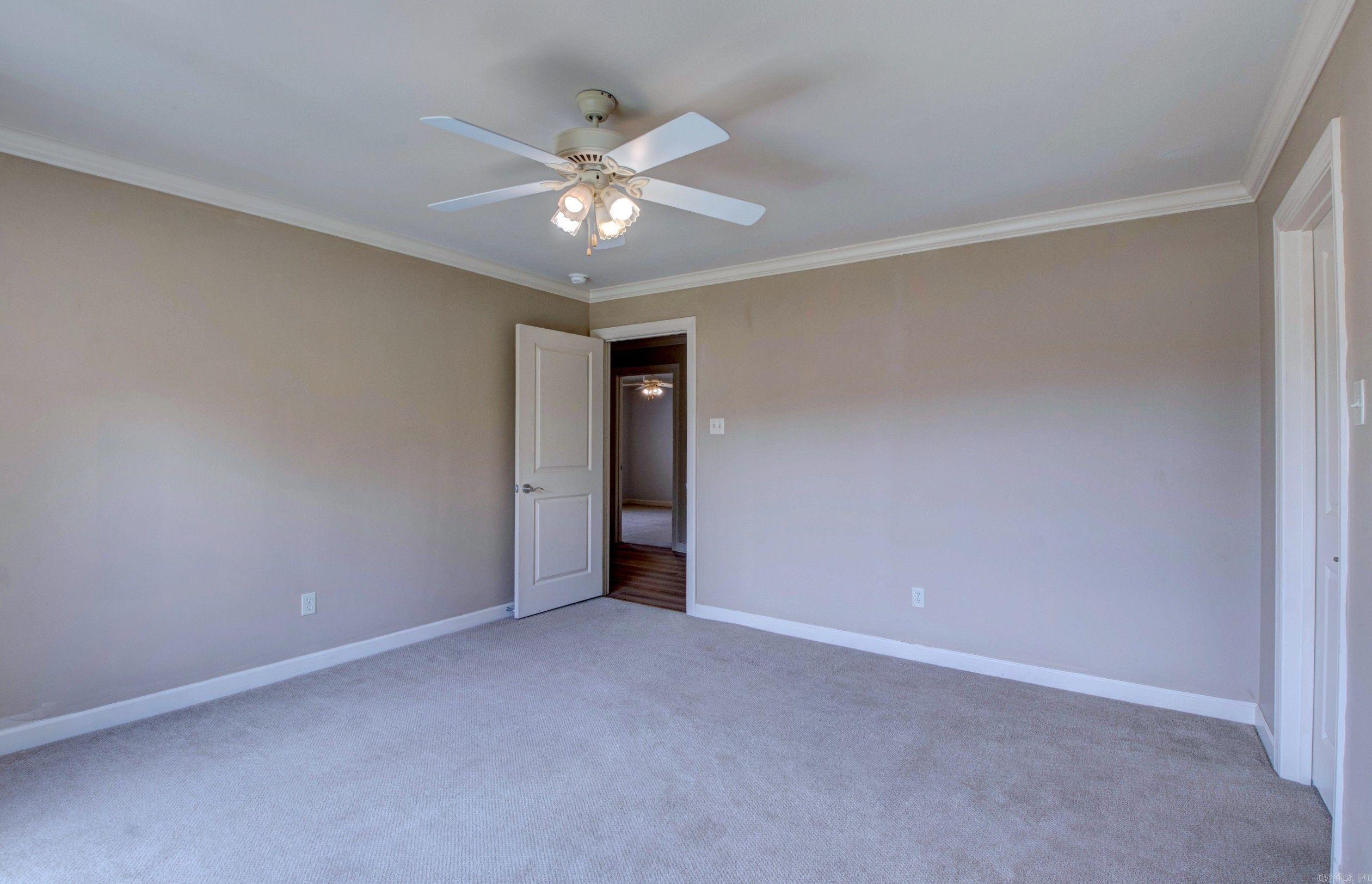 128 Marseille Dr  Maumelle, AR