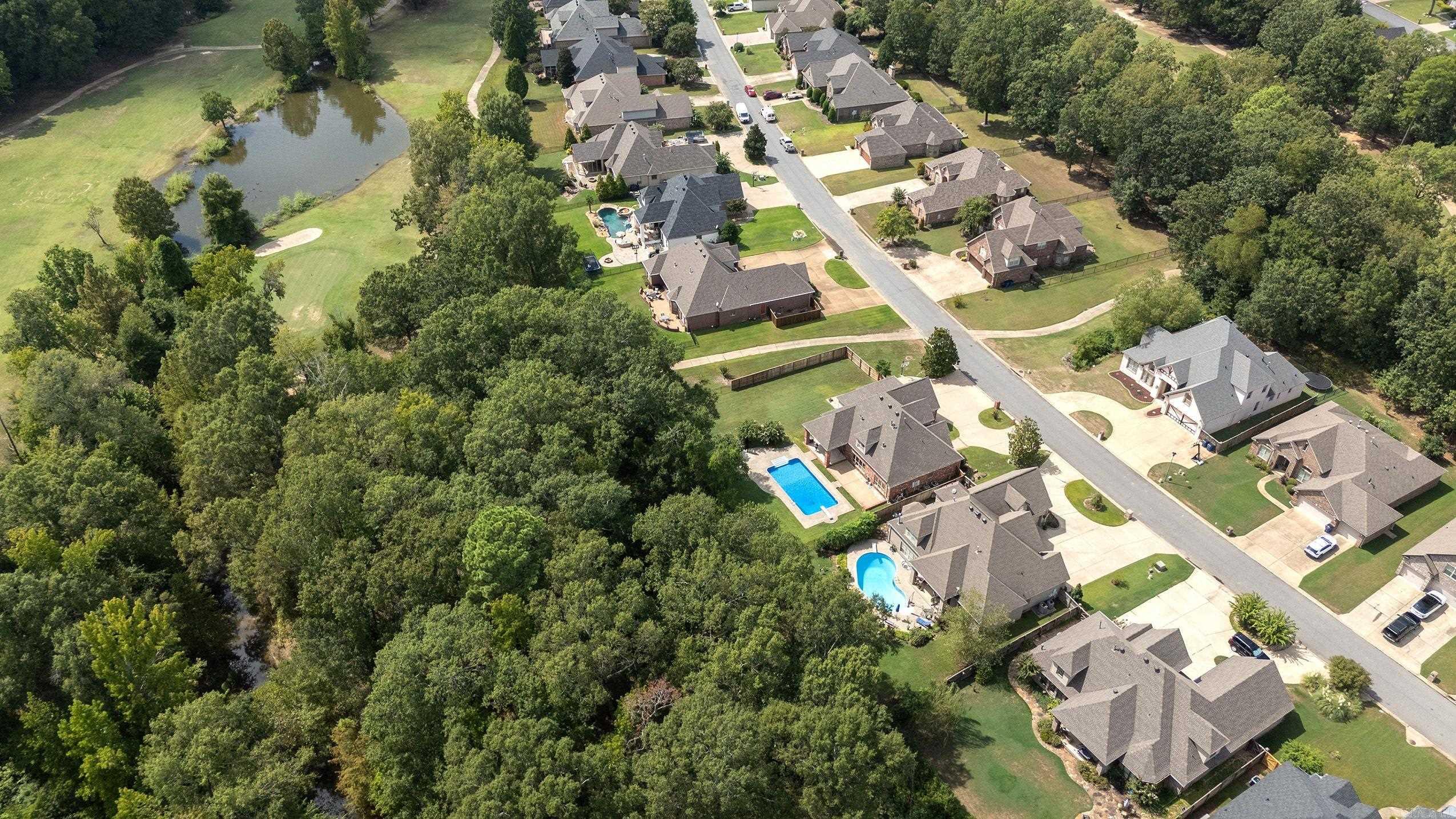 128 Marseille Dr  Maumelle, AR
