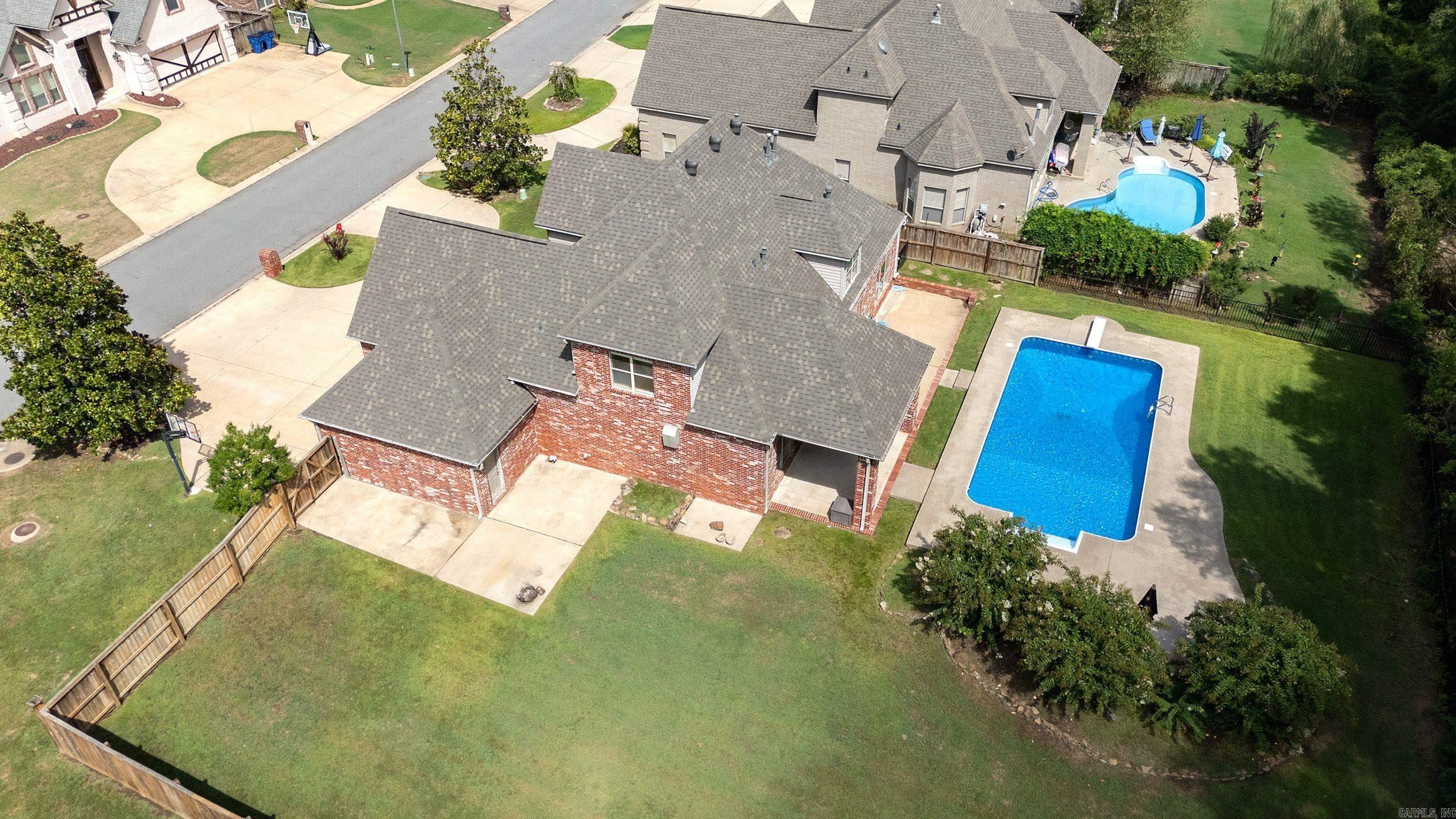 128 Marseille Dr  Maumelle, AR