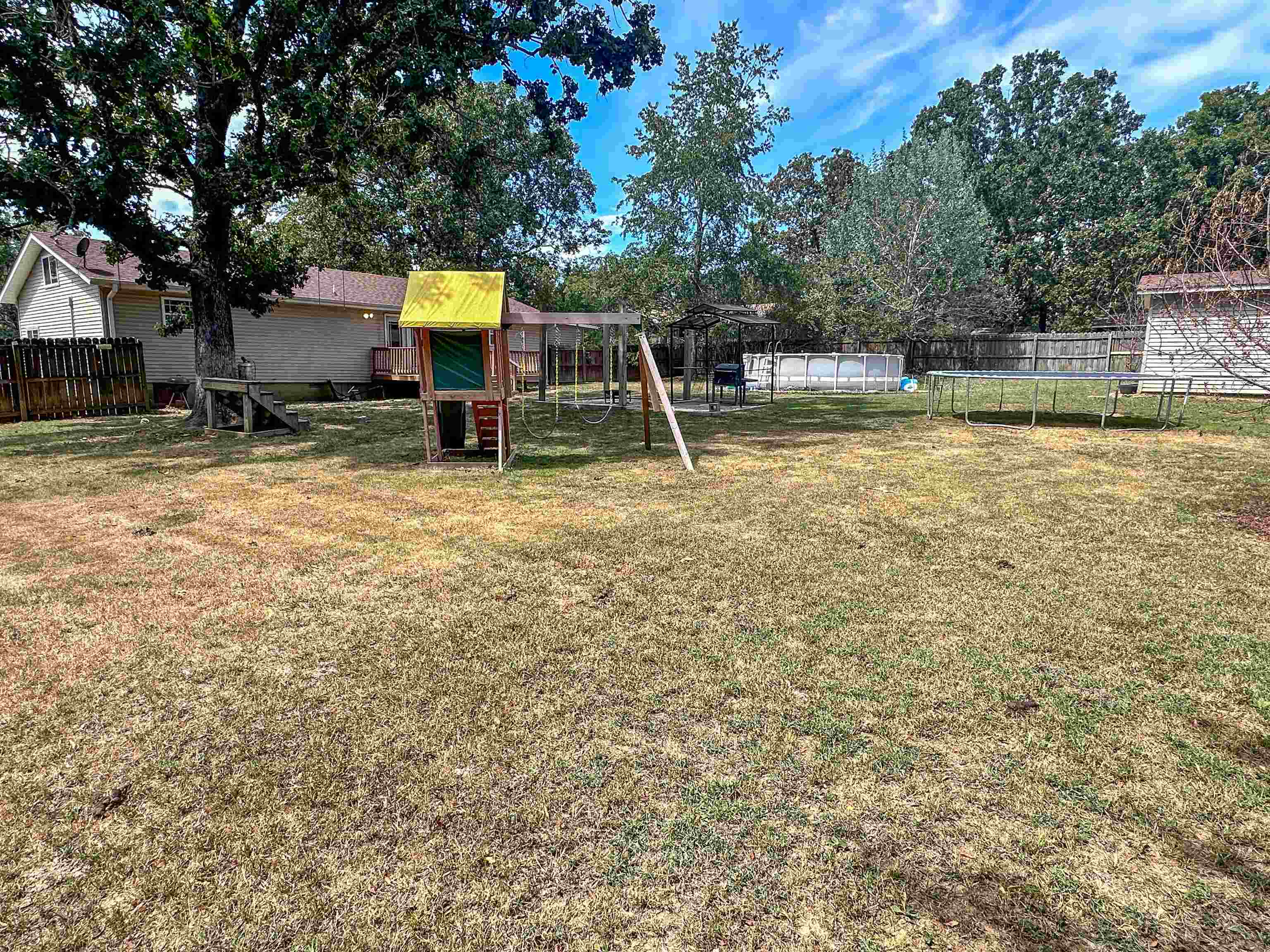 34 Alma  Highland, AR
