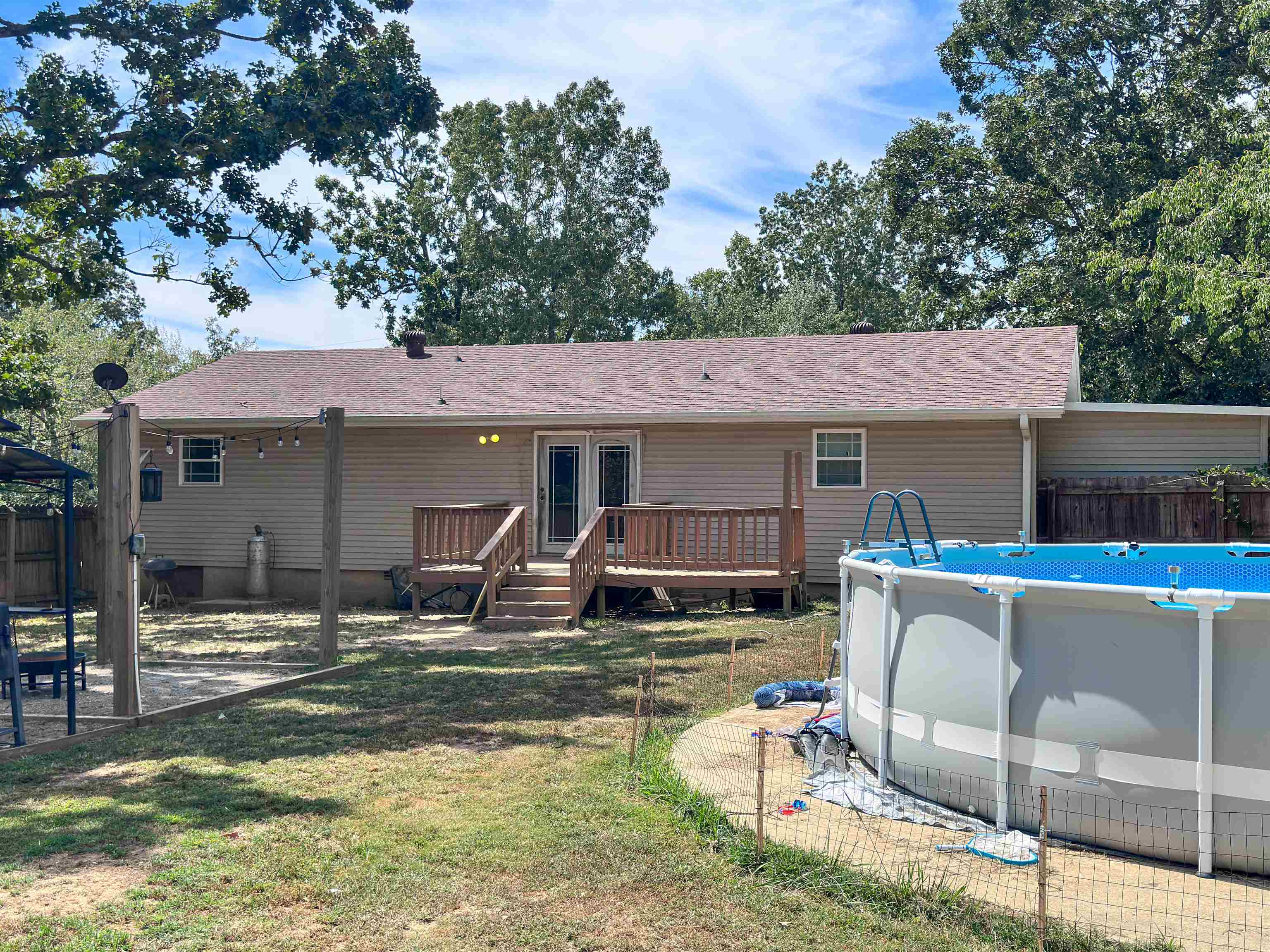 34 Alma  Highland, AR