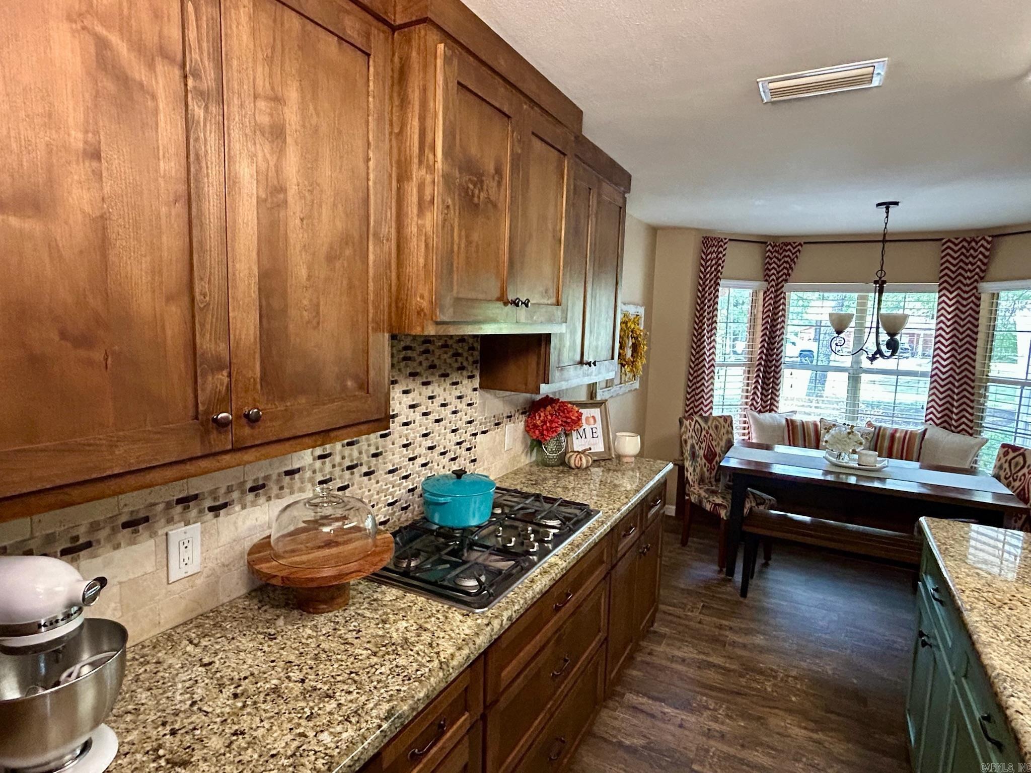 6 Dennis  Vilonia, AR