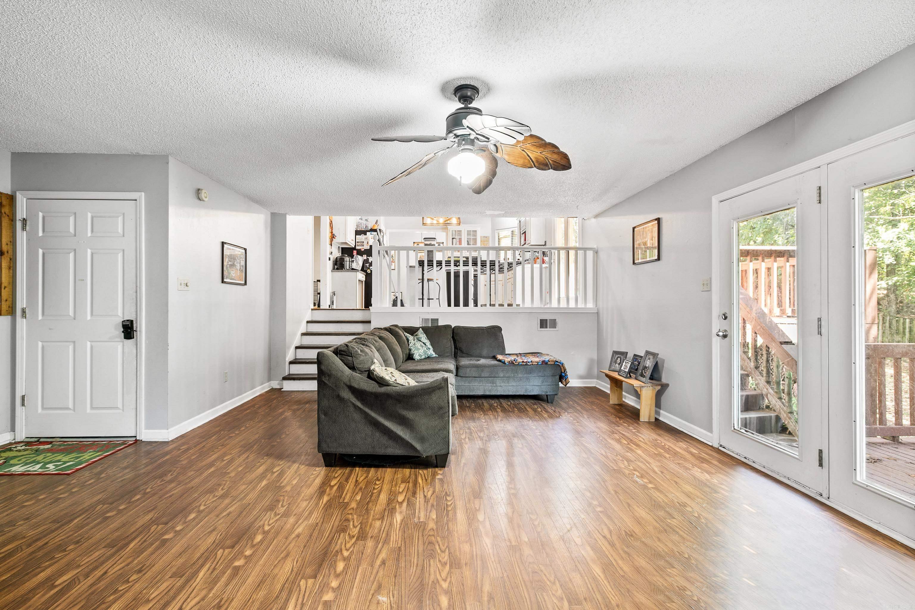 1024 River Oaks  Benton, AR