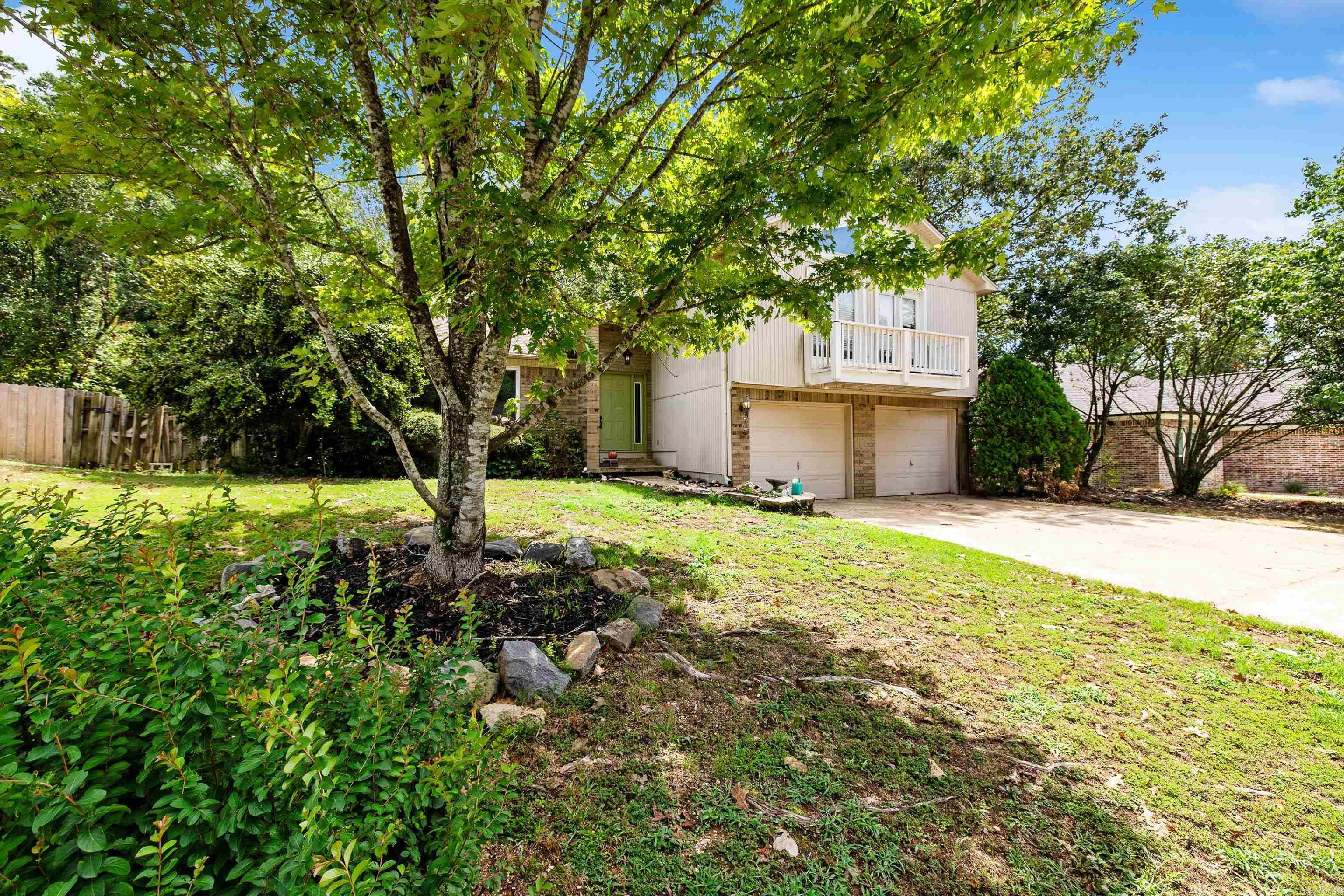 1024 River Oaks  Benton, AR