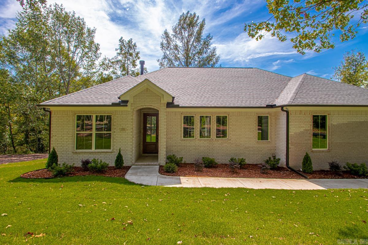 5701 McGee  Benton, AR
