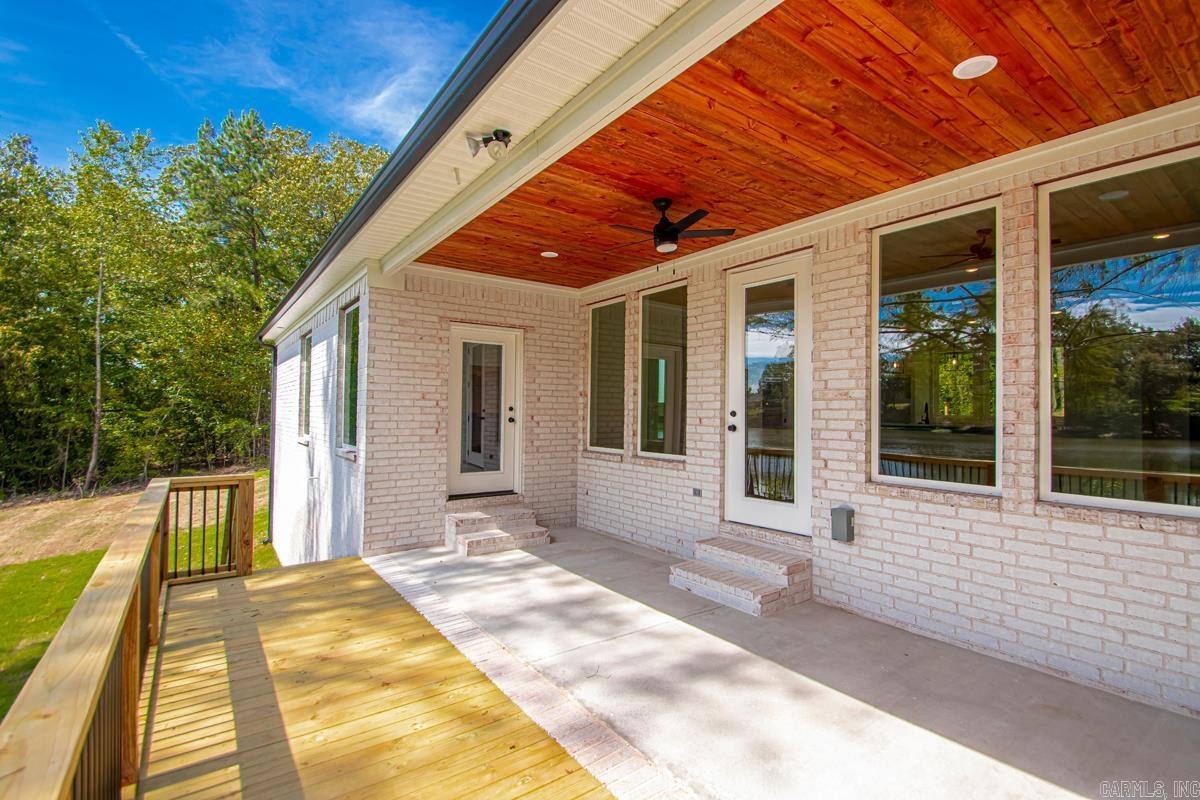 5701 McGee  Benton, AR