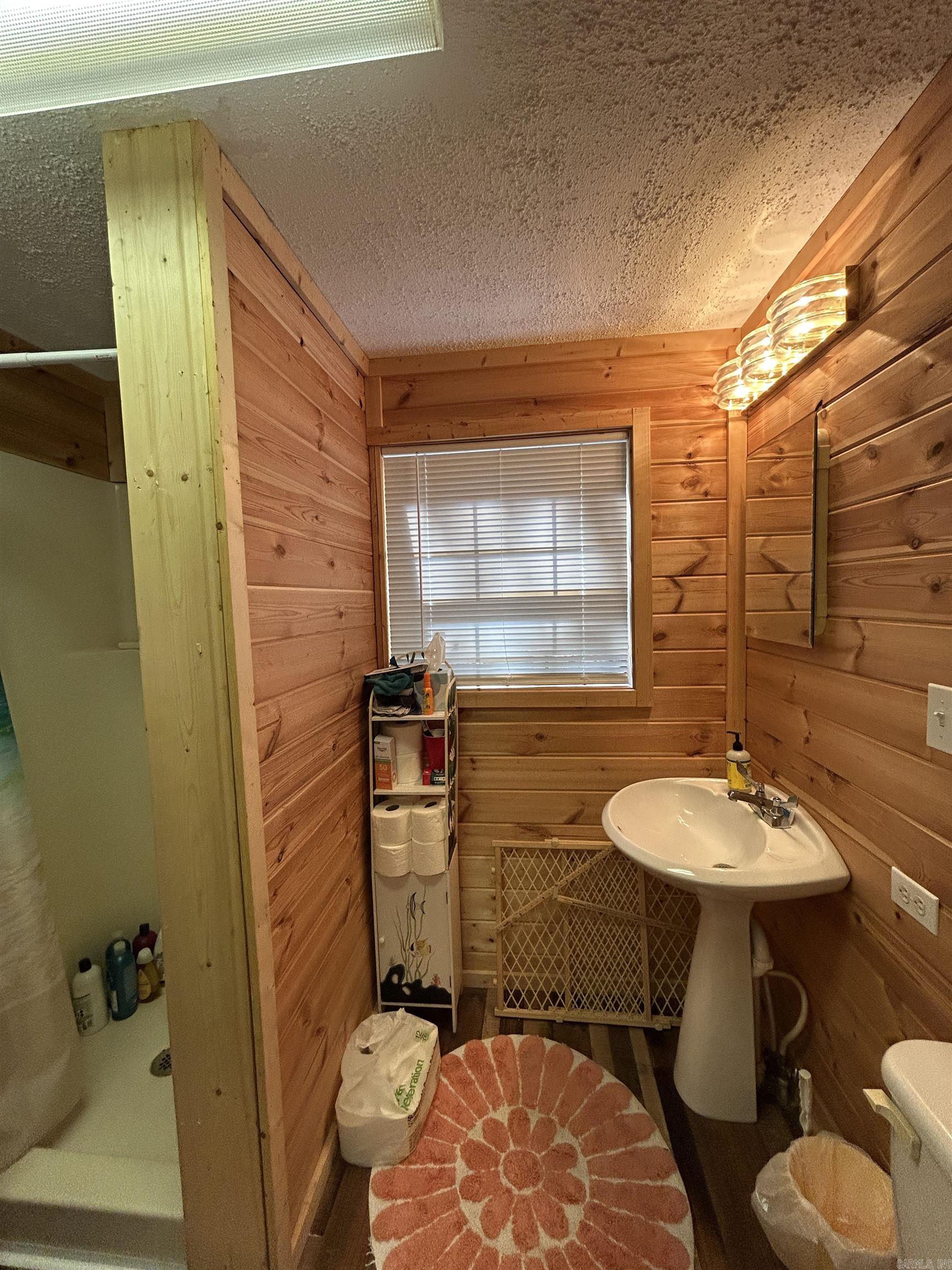 11 Island View  Greers Ferry, AR