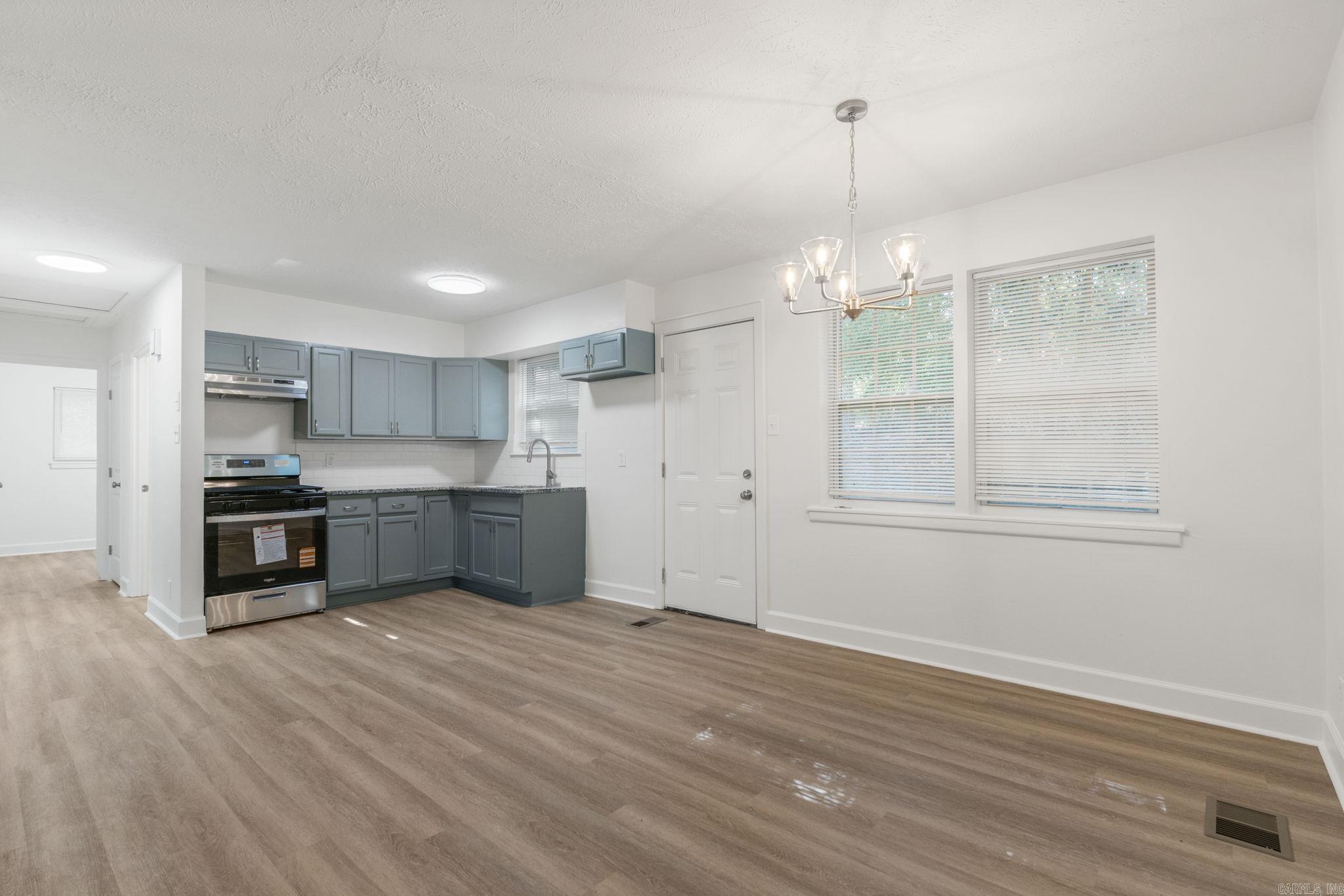 17 Woodcliff  Little Rock, AR