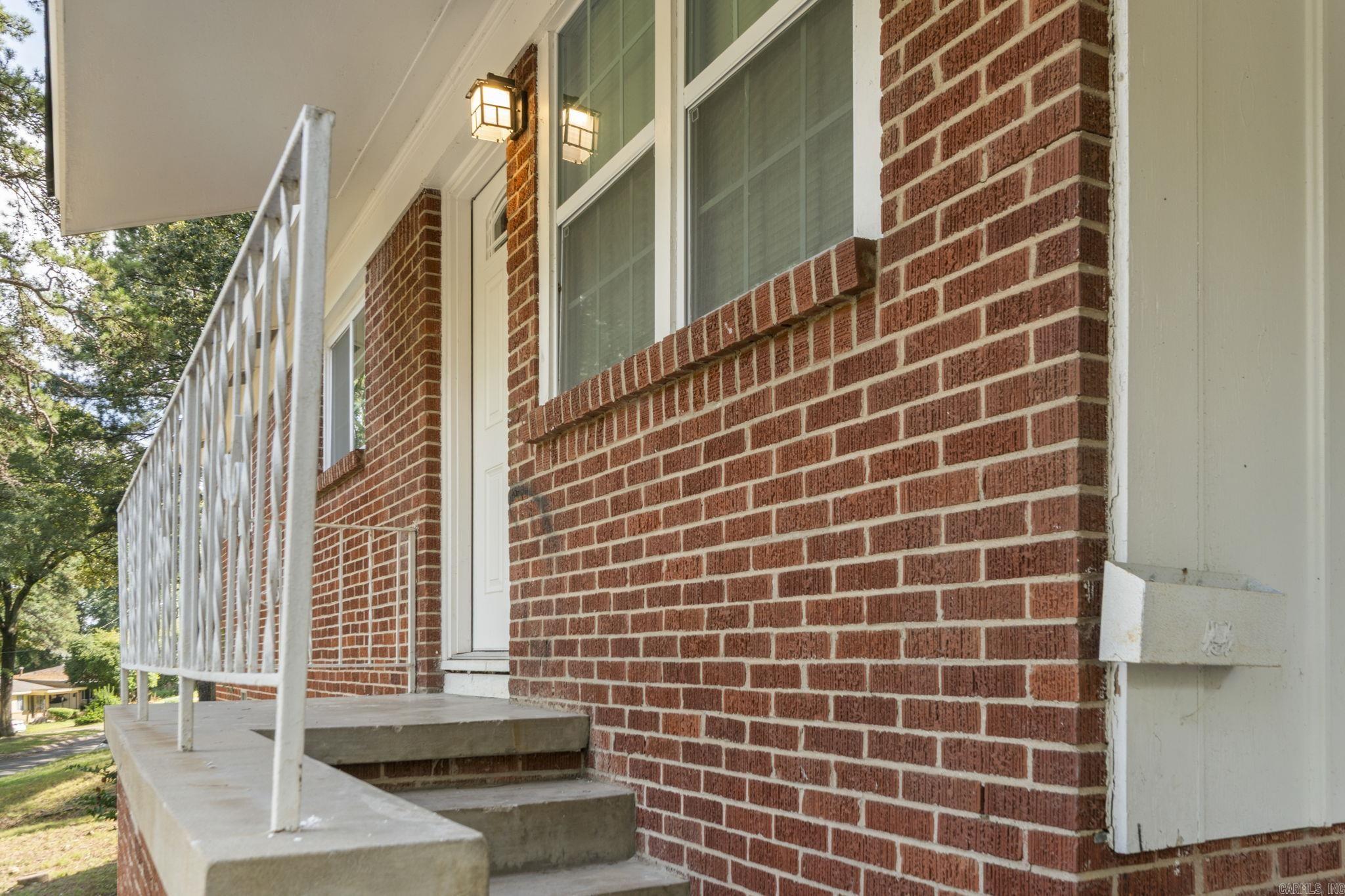 17 Woodcliff  Little Rock, AR