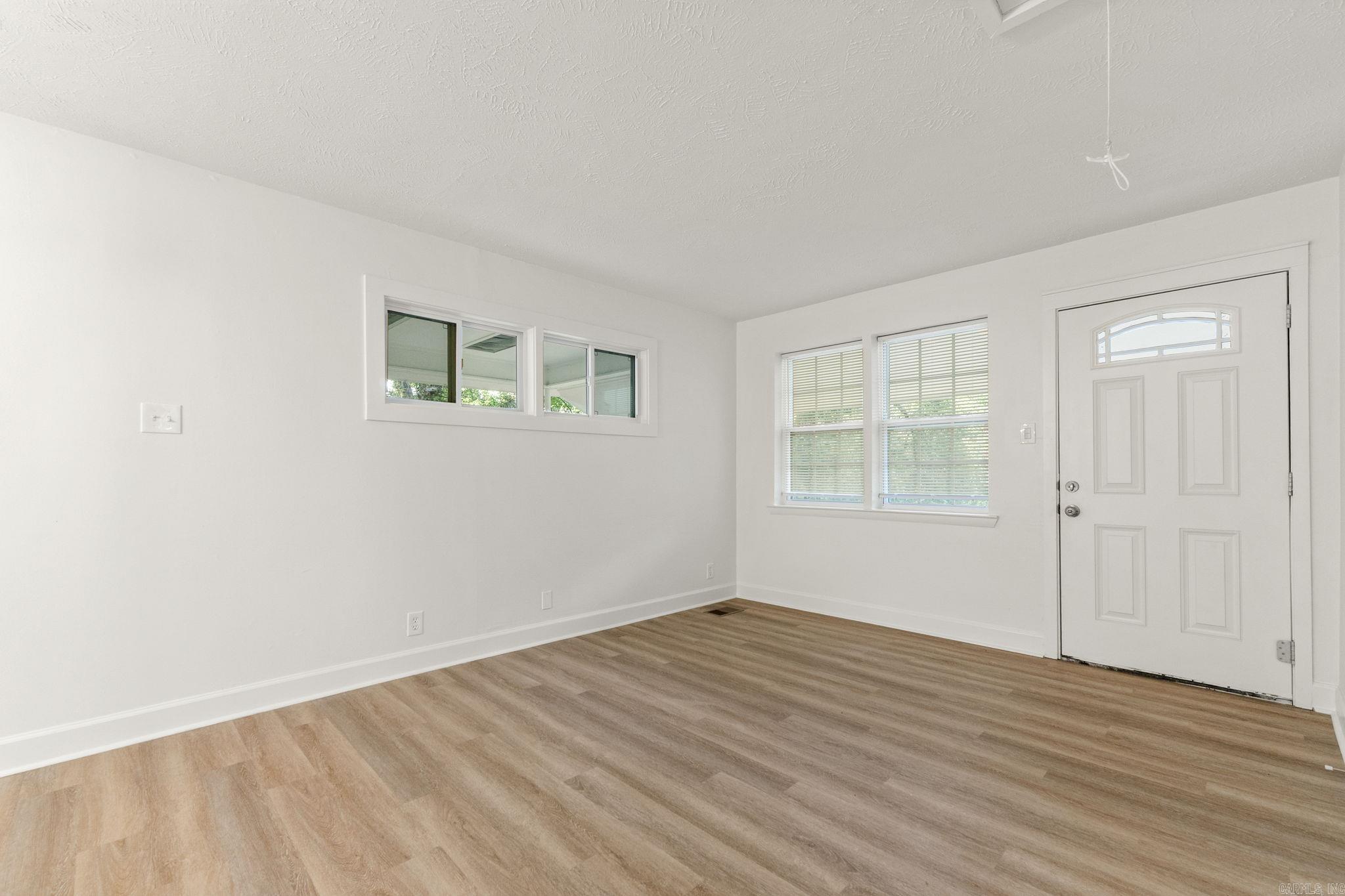 17 Woodcliff  Little Rock, AR