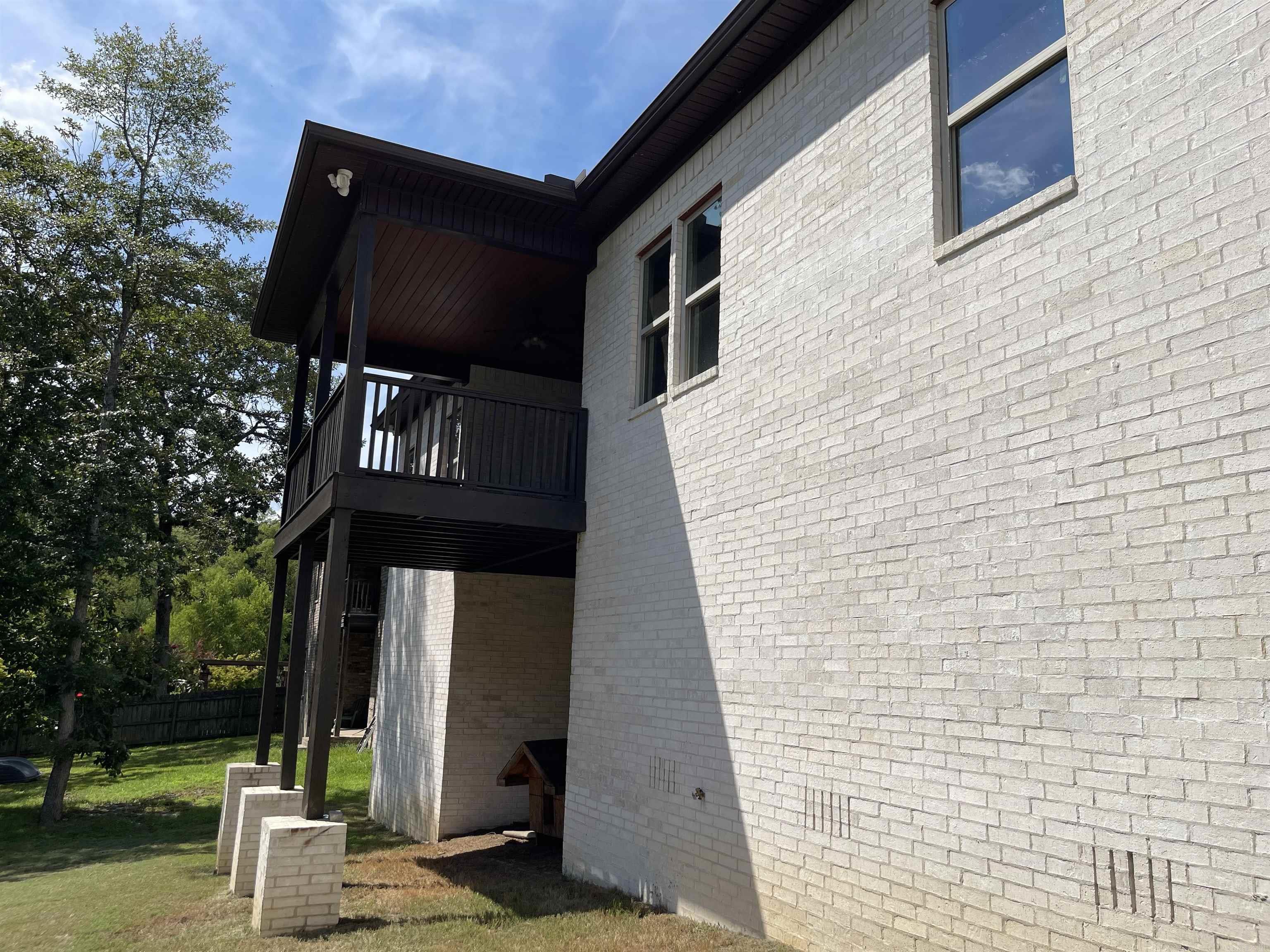 8001 Kanis Pines  Little Rock, AR