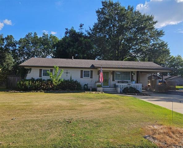 2600  Hollywood St  Newport, AR