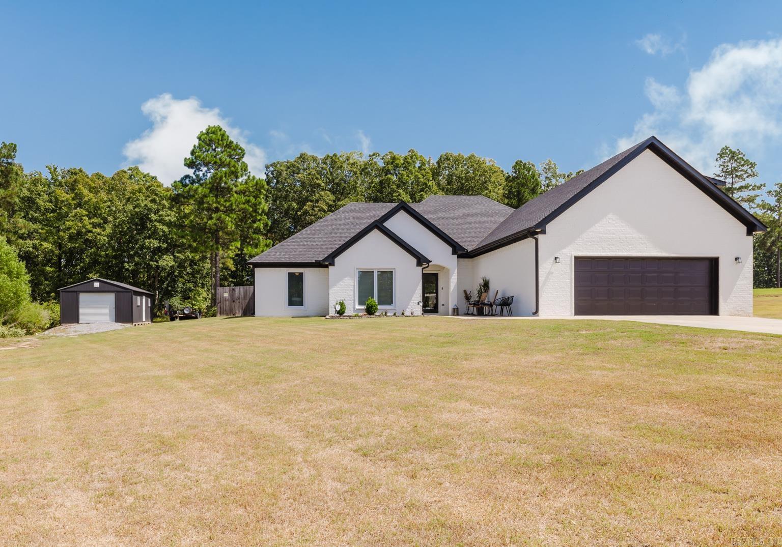 13587 Mars Hill Rd  Bauxite, AR