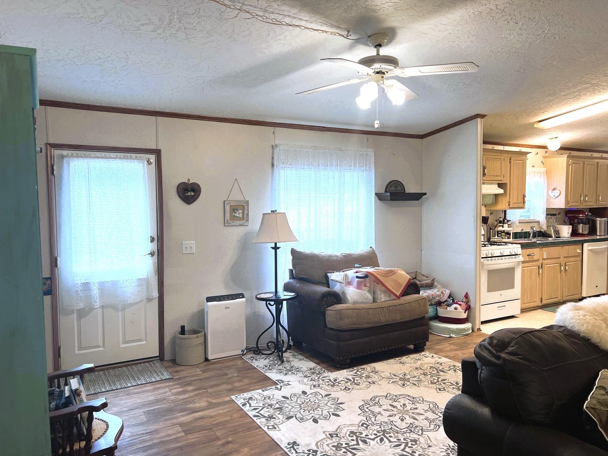 16492 HWY 263  Fox, AR