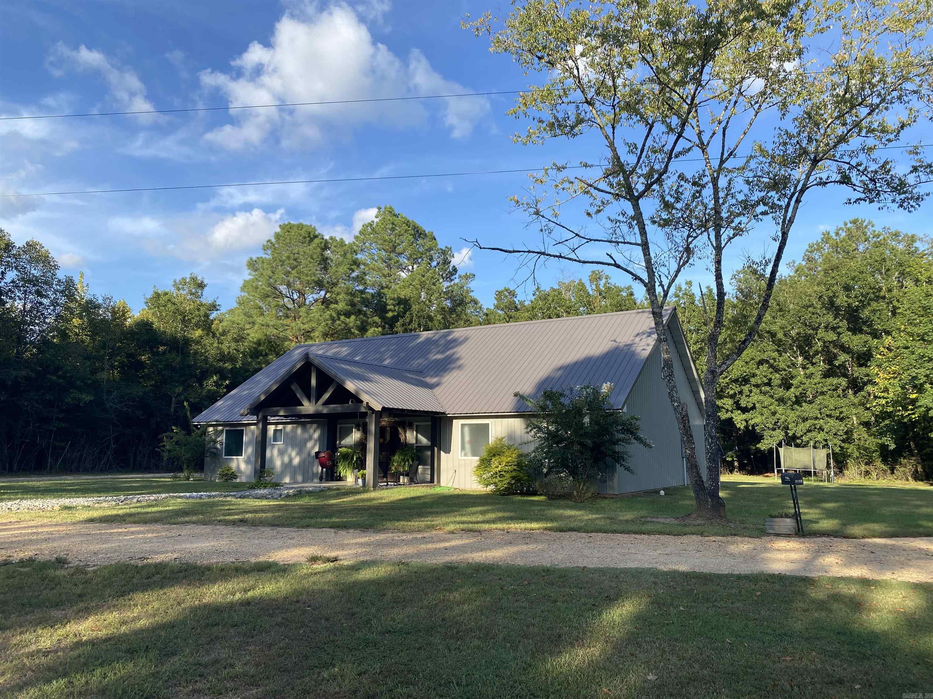 1153 Ashley County Rd 73  Hamburg, AR