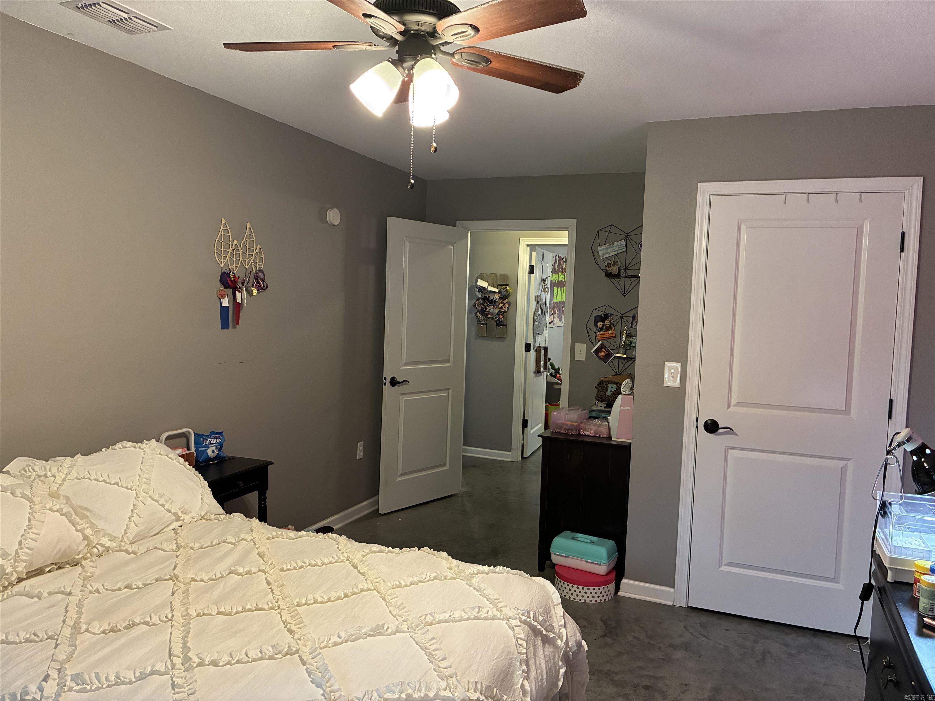 1153 Ashley County Rd 73  Hamburg, AR