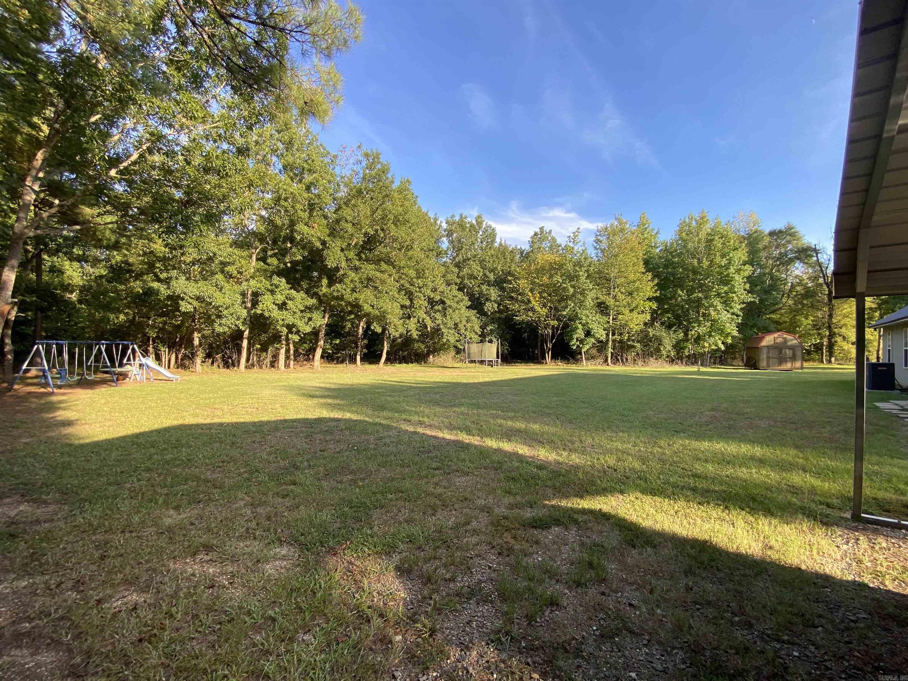 1153 Ashley County Rd 73  Hamburg, AR