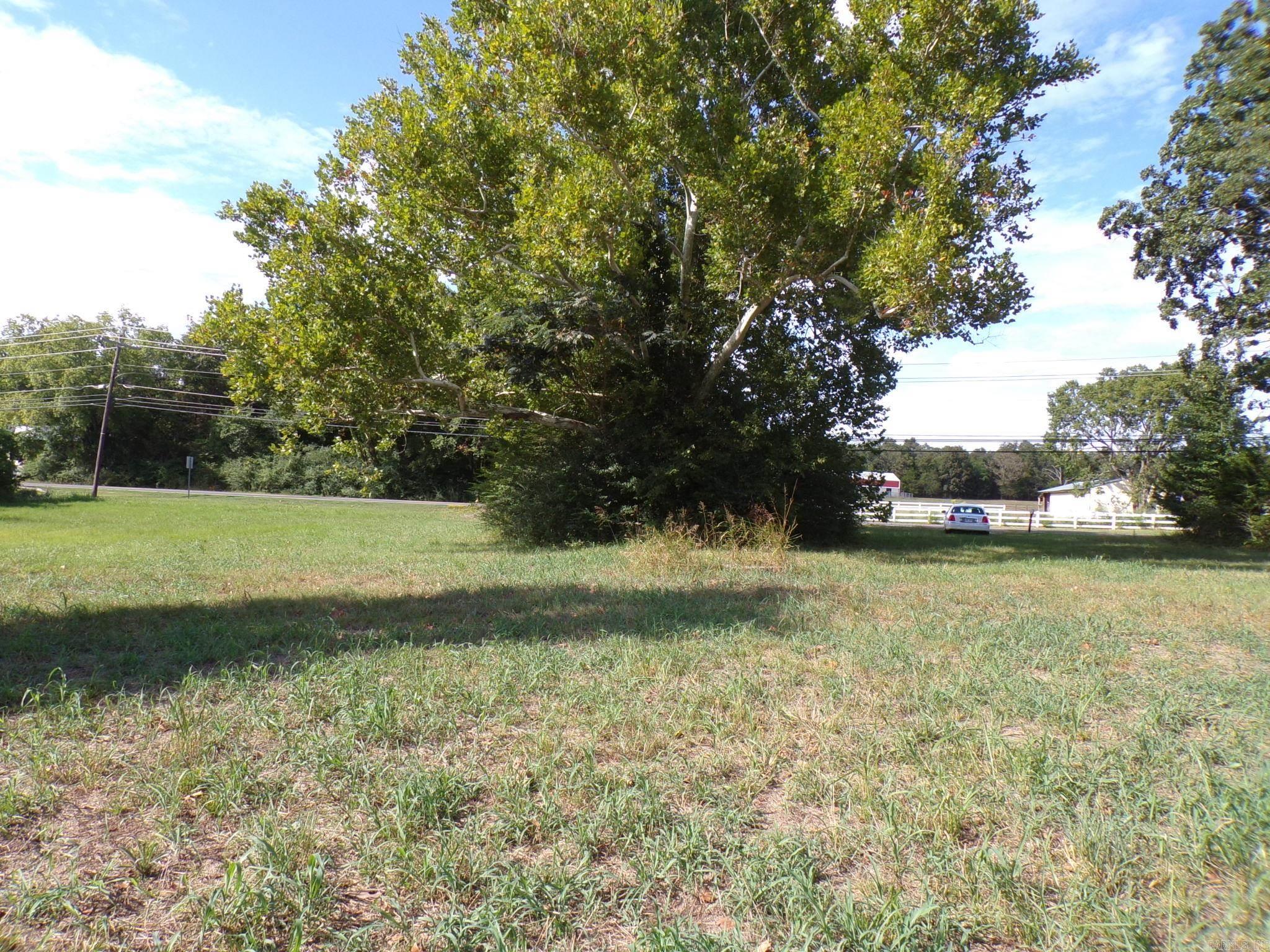 913 E Main  Mountain View, AR