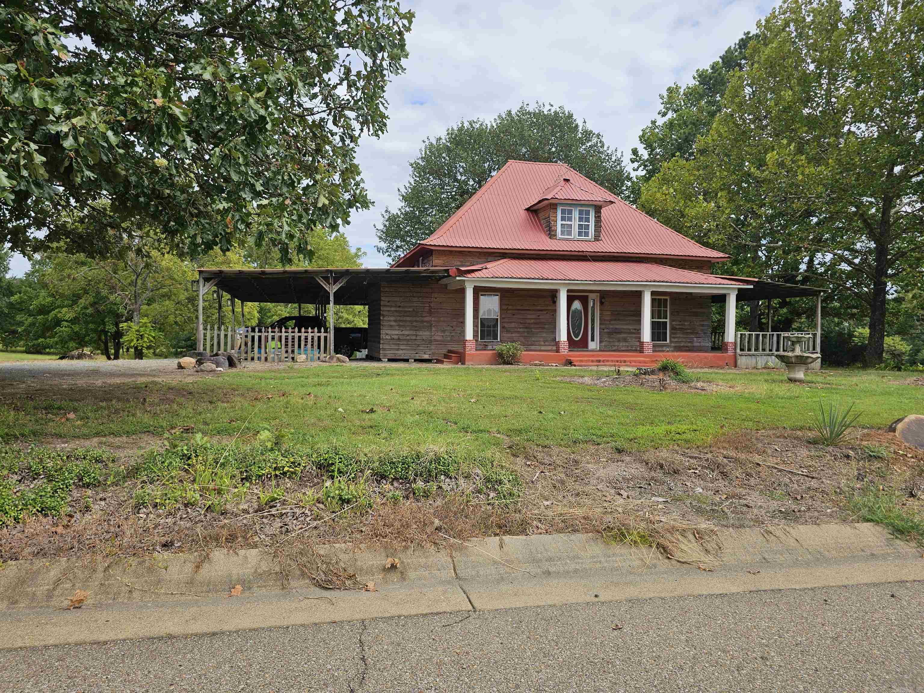 144 Polk Road 32  Cove, AR