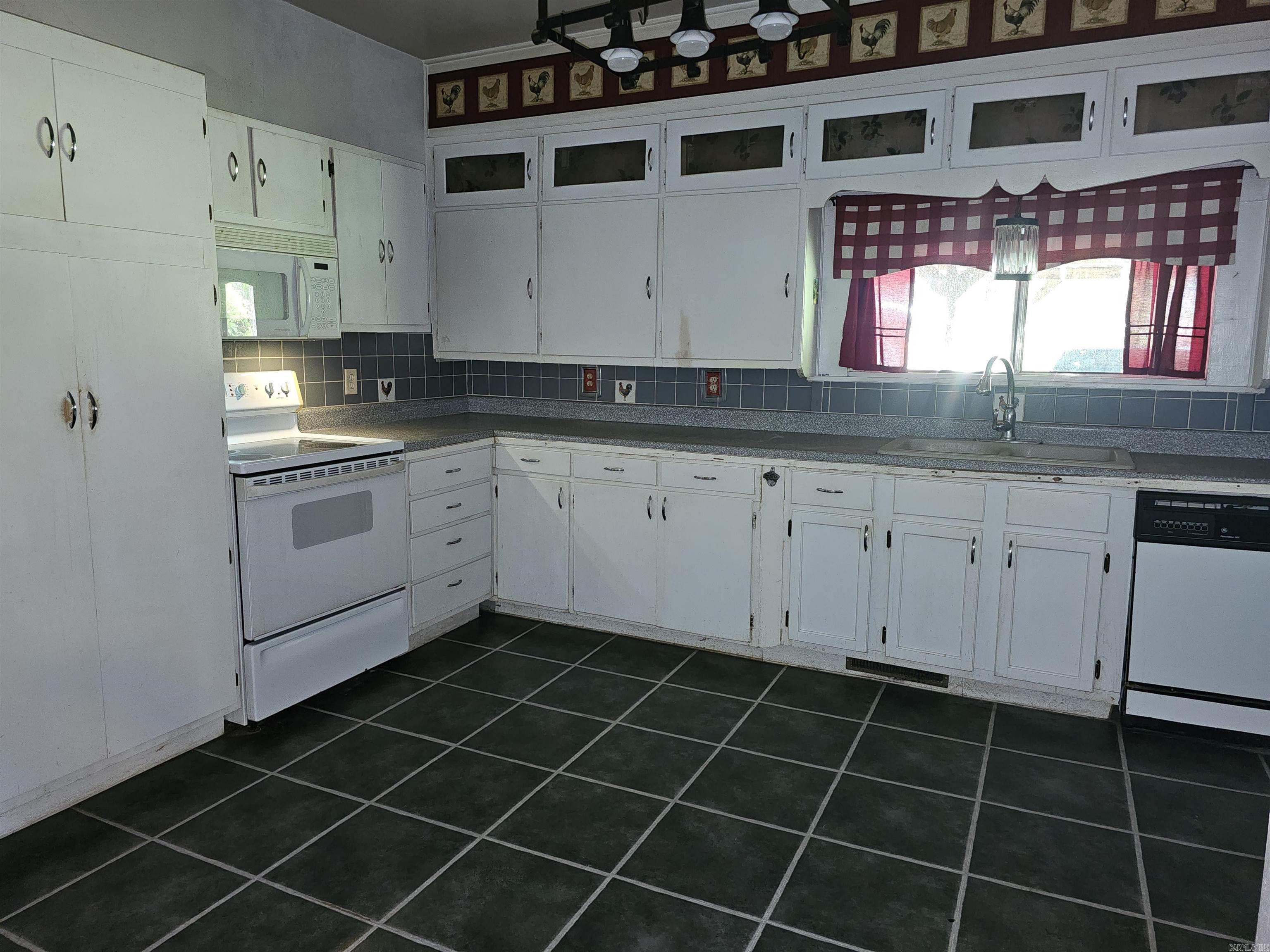 144 Polk Road 32  Cove, AR