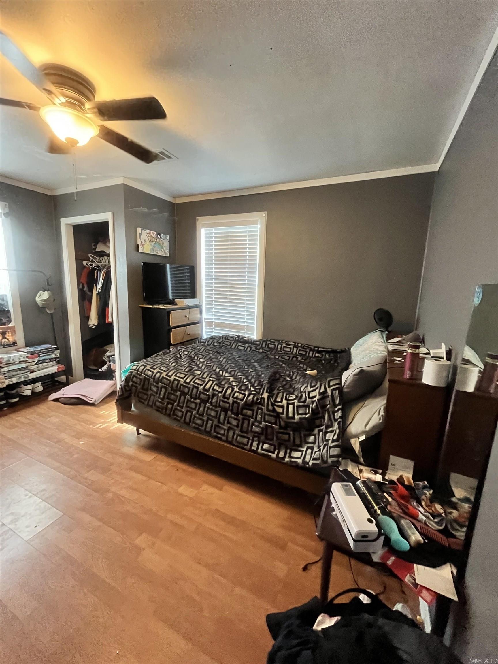 5740 Blackland  Pleasant Plains, AR