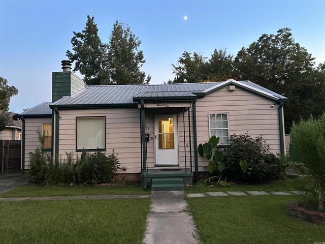 1906 W 21st Ave  Pine Bluff, AR