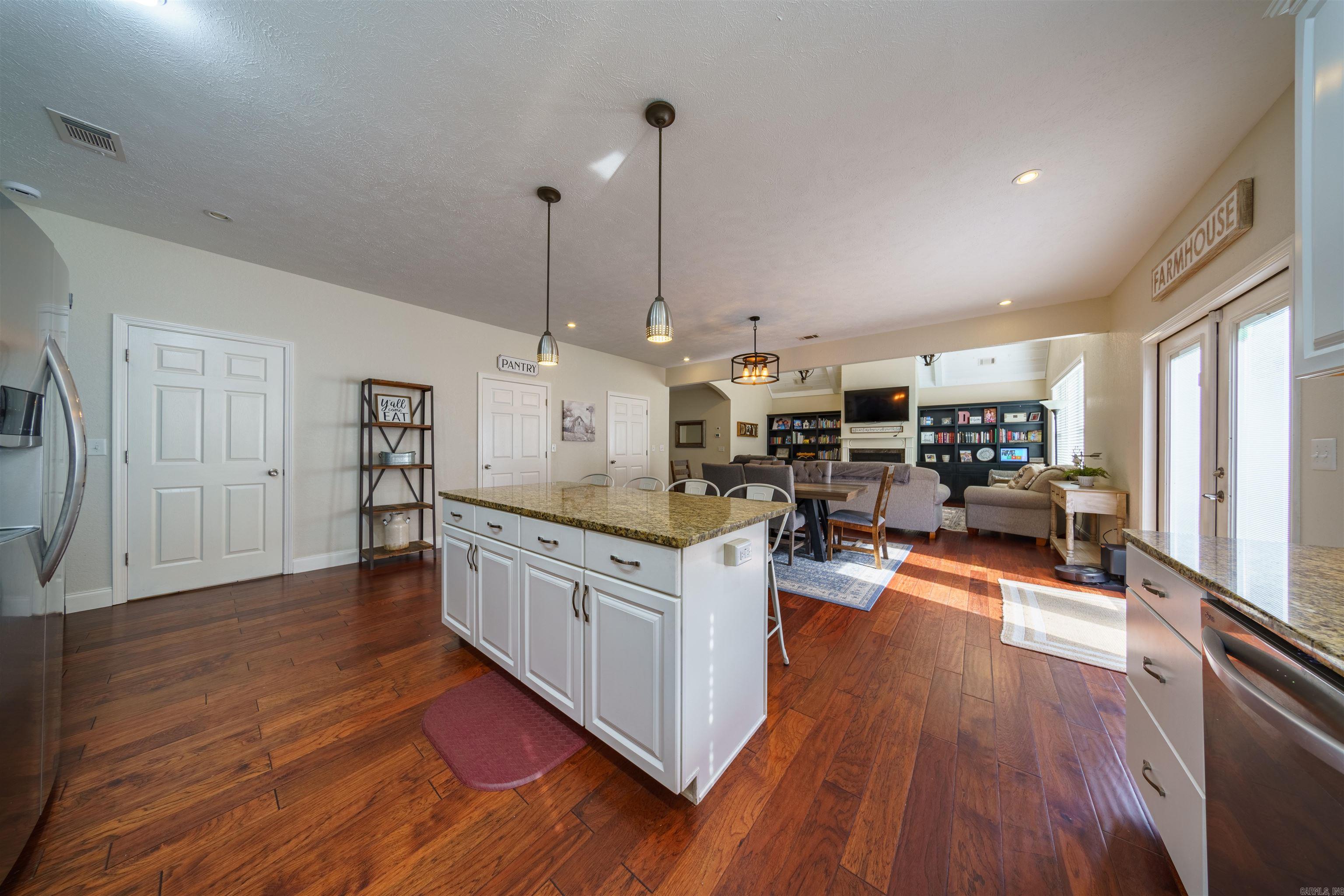 8 Joseph Ln  Cave City, AR