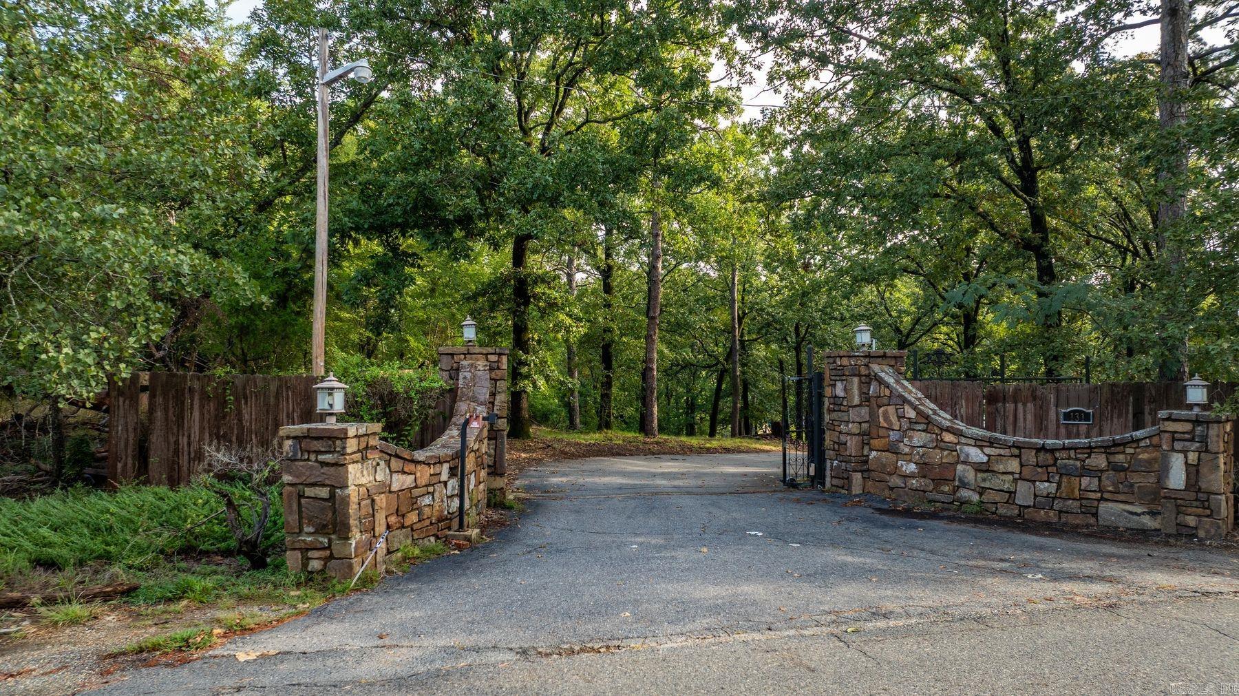 131 Tanglewood  Hot Springs, AR