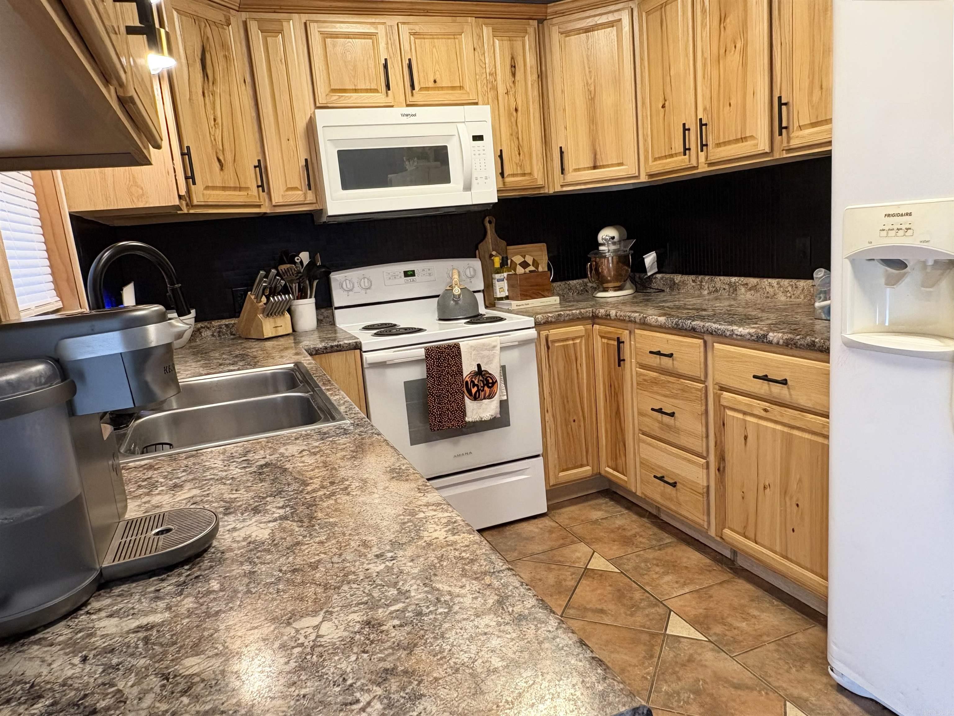 184 County Road 362  Bono, AR