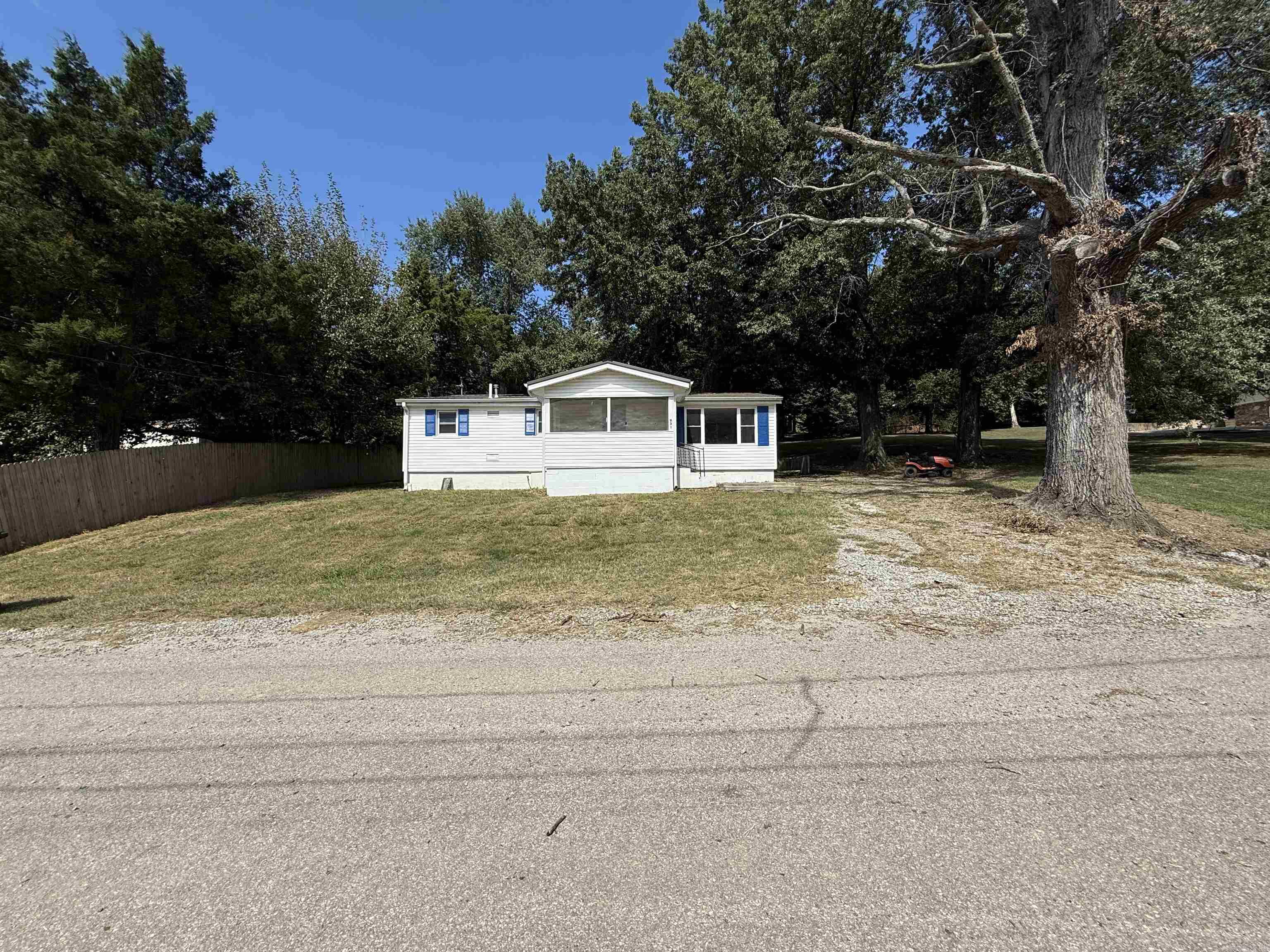 931 Madison  Piggott, AR