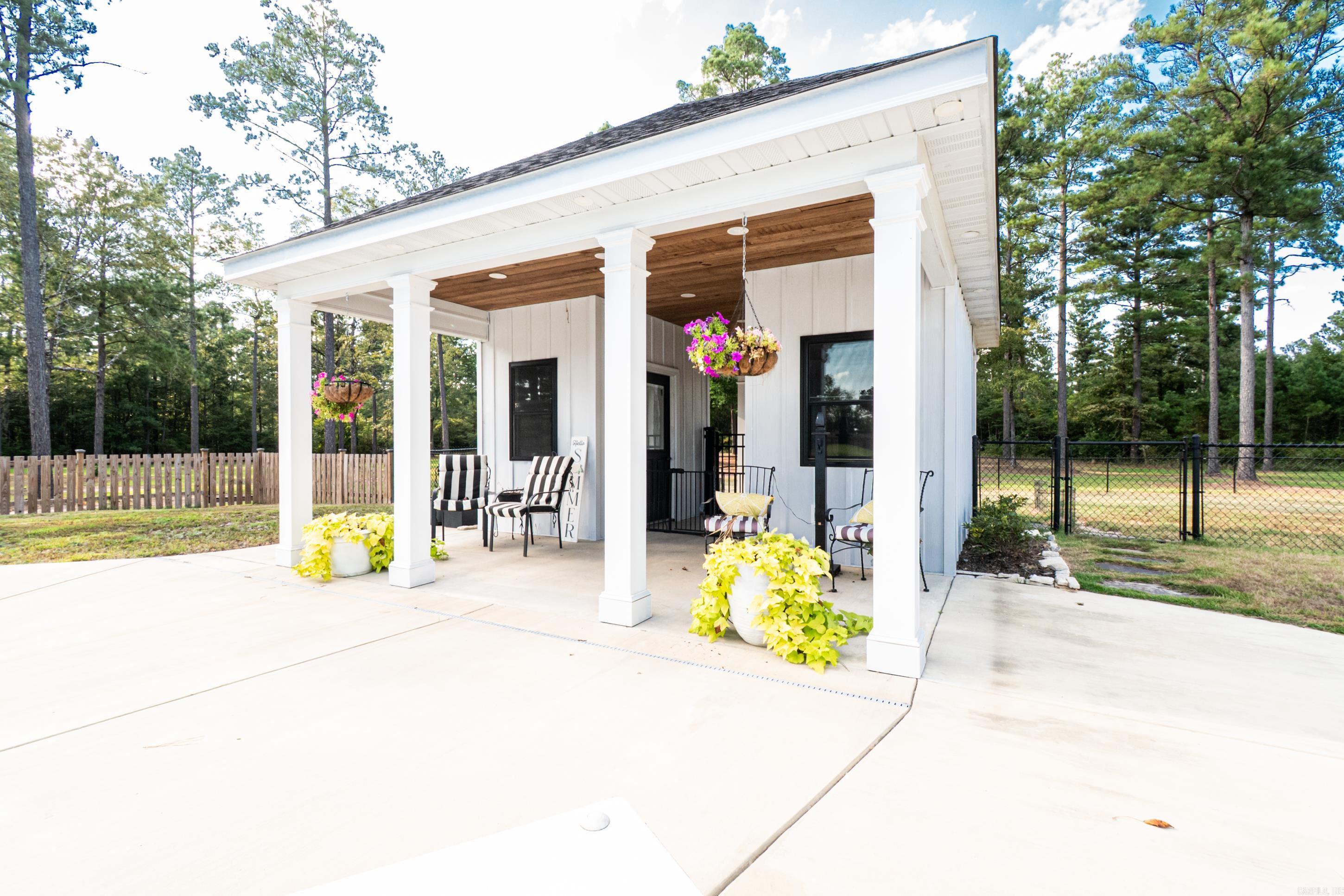274 Calhoun 23  Hampton, AR
