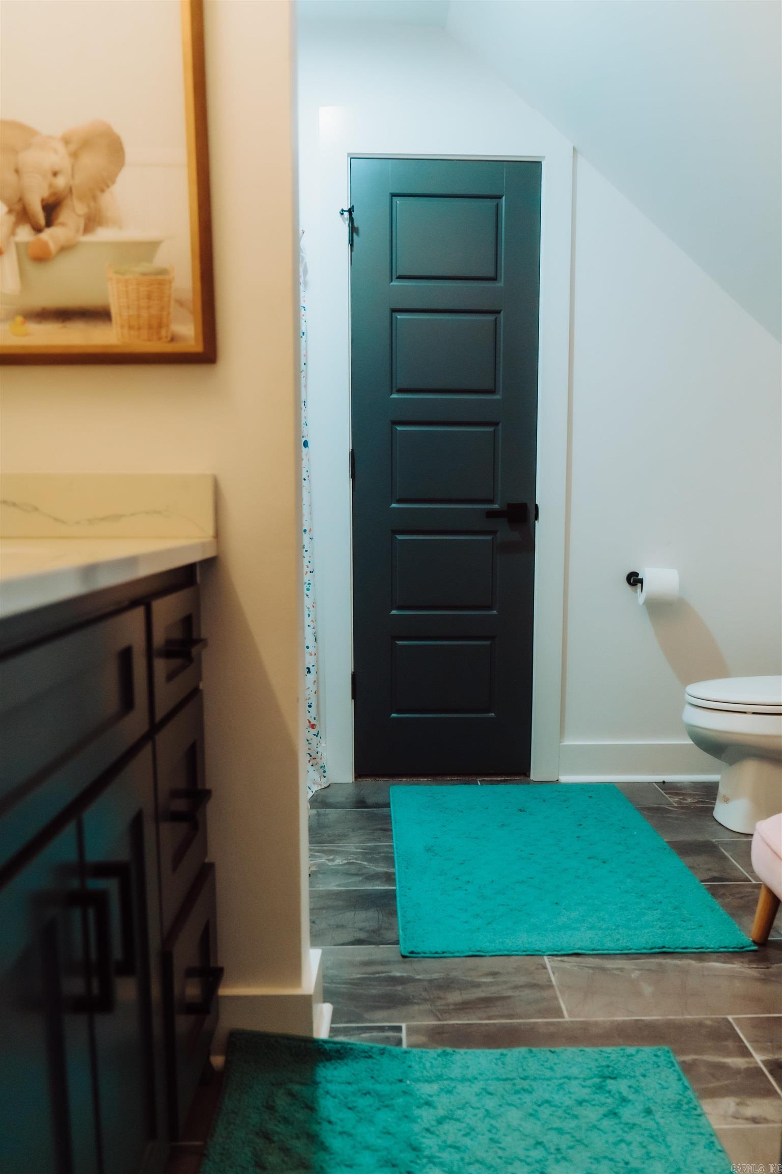 7702 S Shoreline  Benton, AR