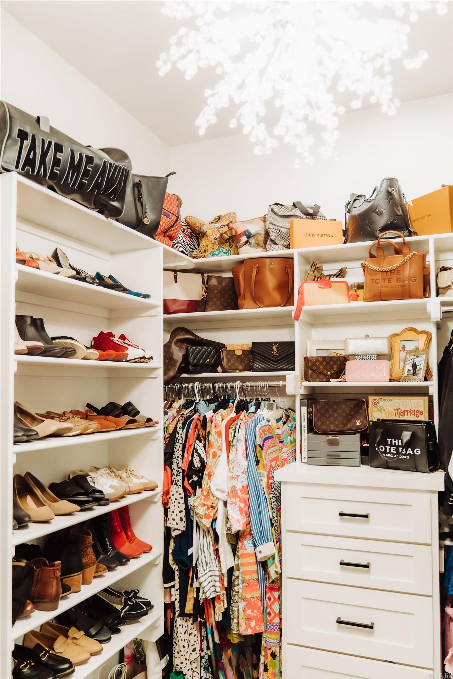 7702 S Shoreline  Benton, AR