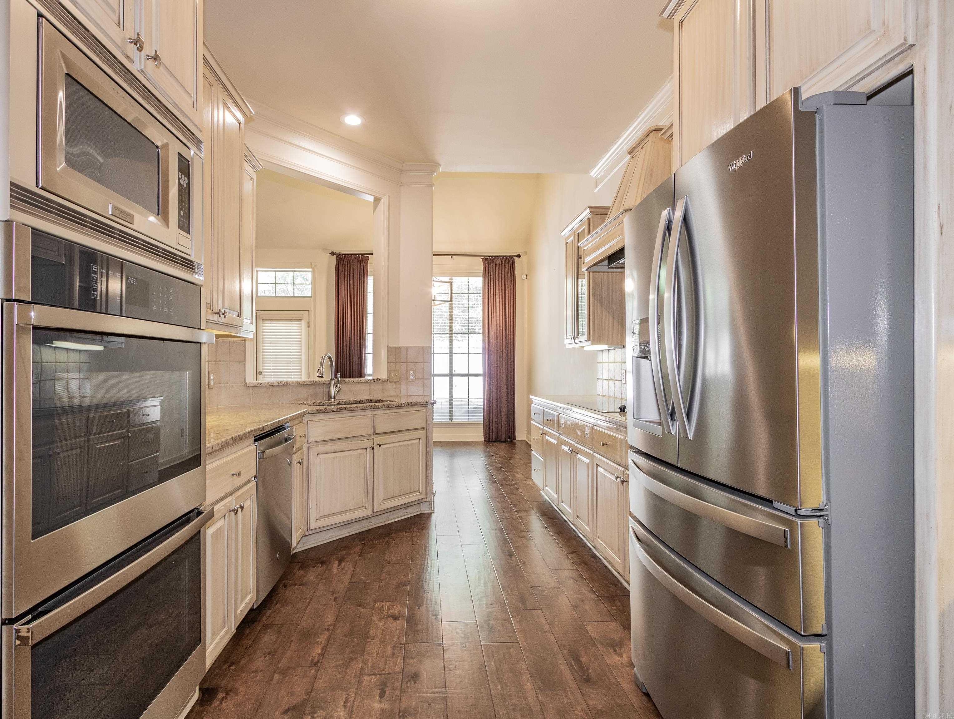 2820 Mossy Creek  Little Rock, AR