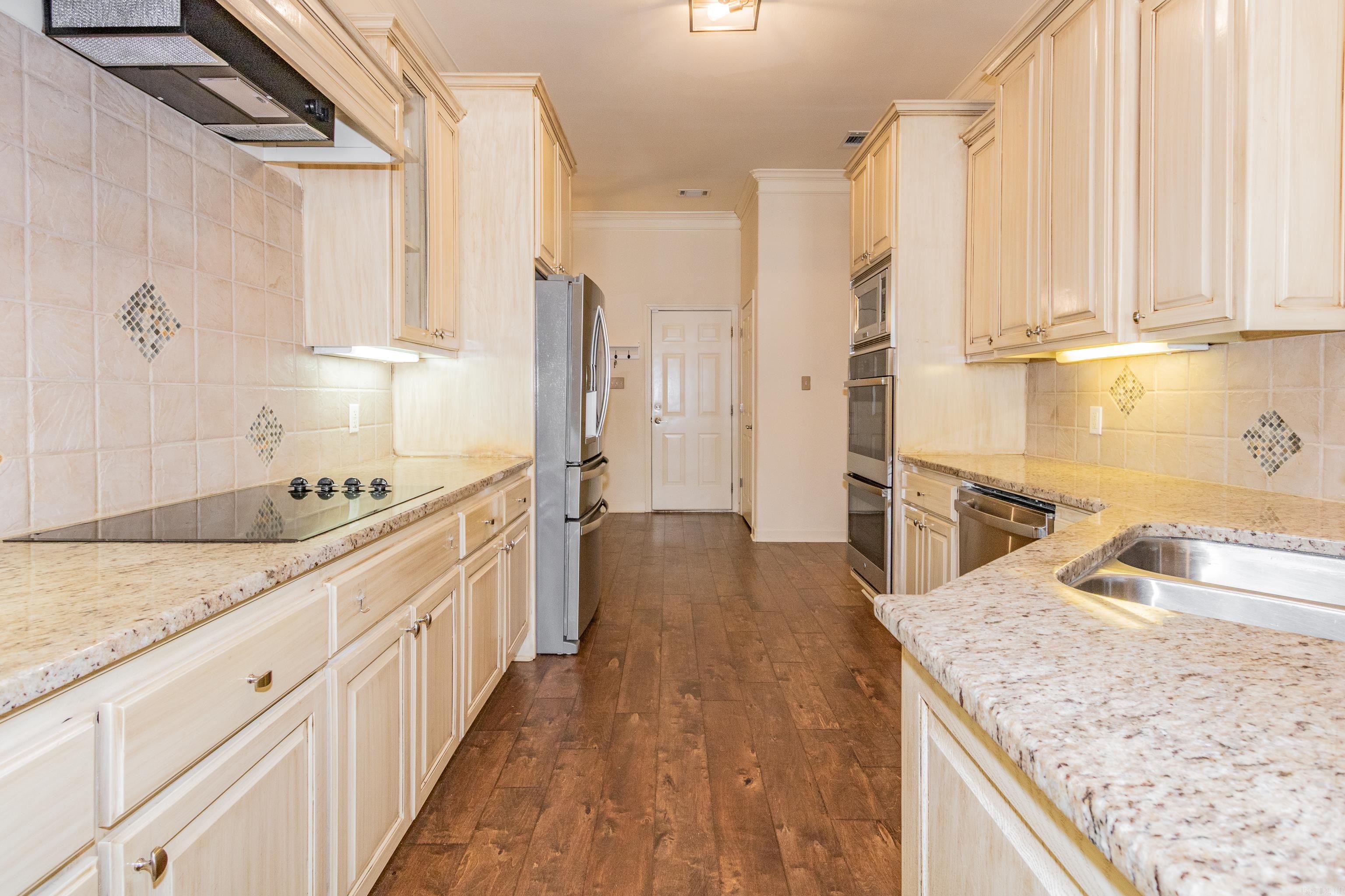 2820 Mossy Creek  Little Rock, AR
