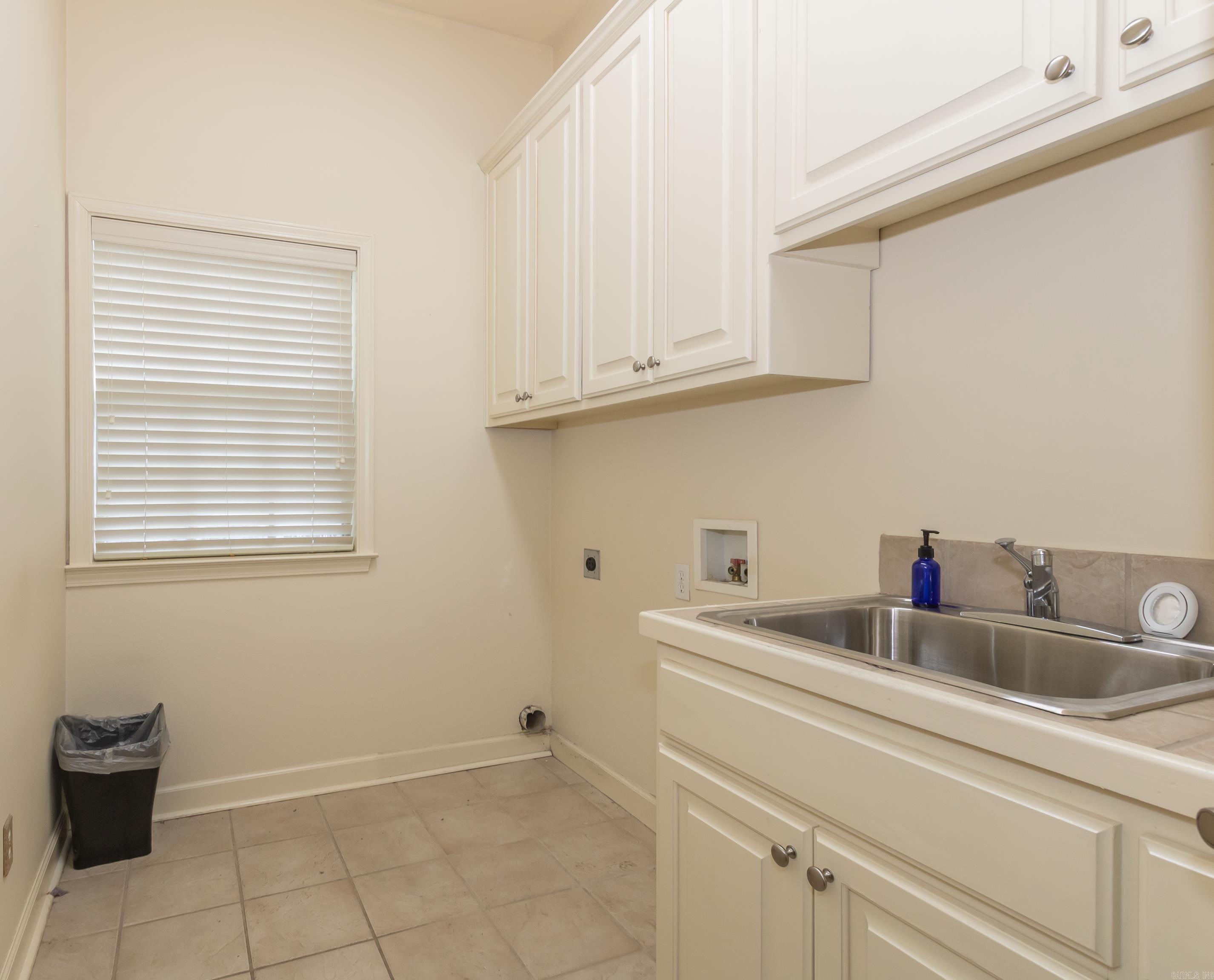 2820 Mossy Creek  Little Rock, AR