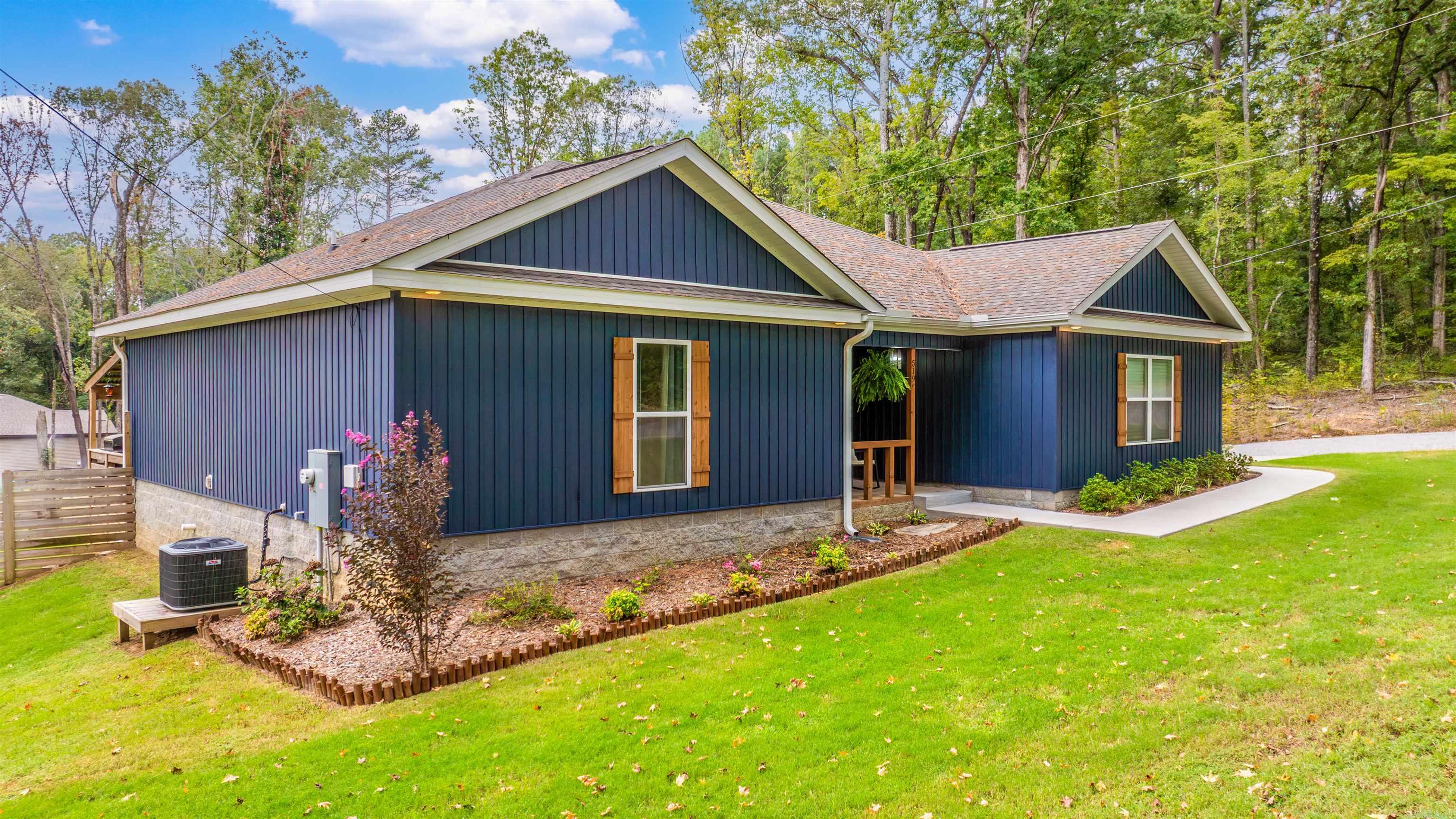 519 Virginia  Bauxite, AR