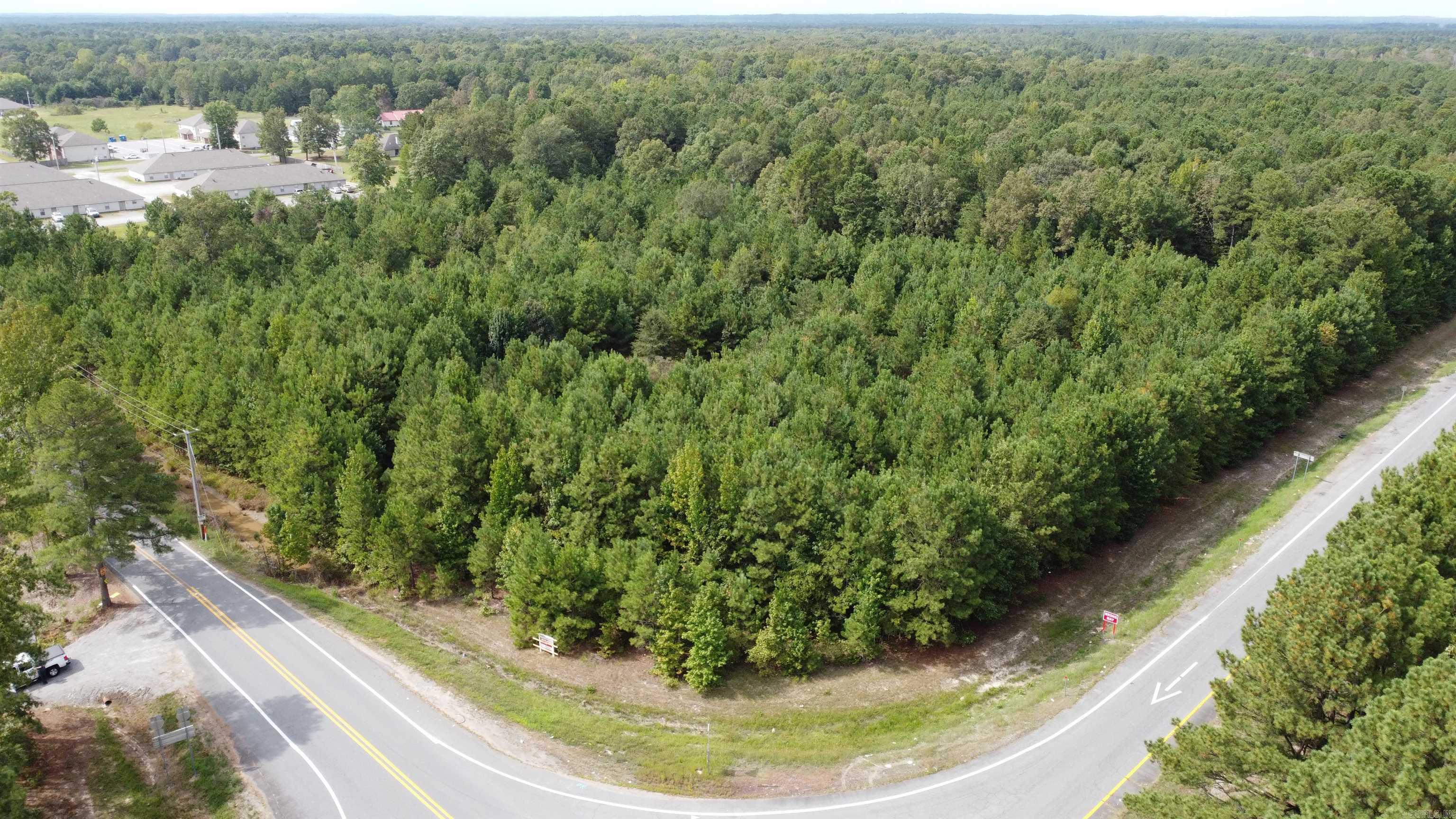 3042 E Woodson Lateral  Hensley, AR