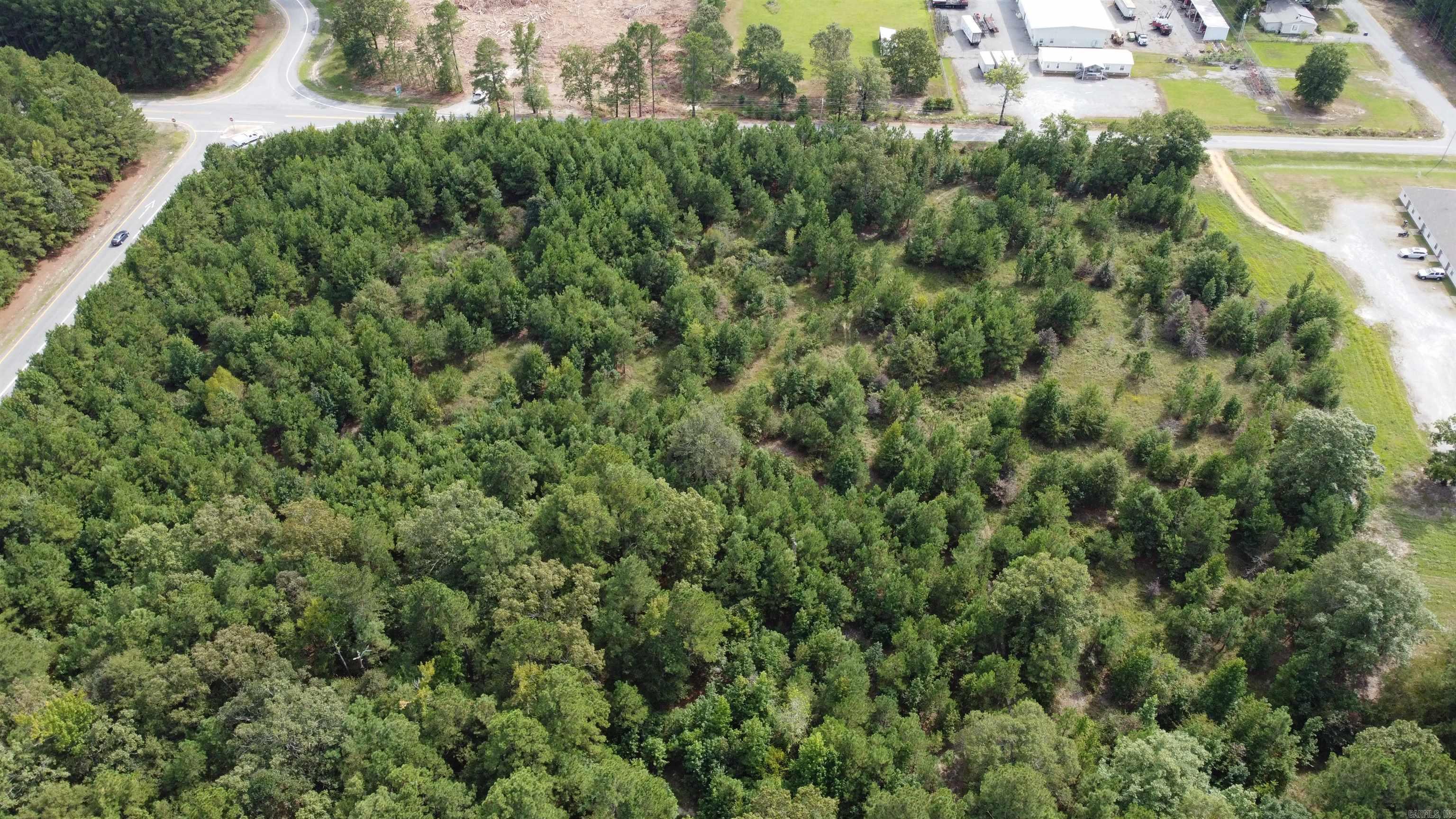 3042 E Woodson Lateral  Hensley, AR