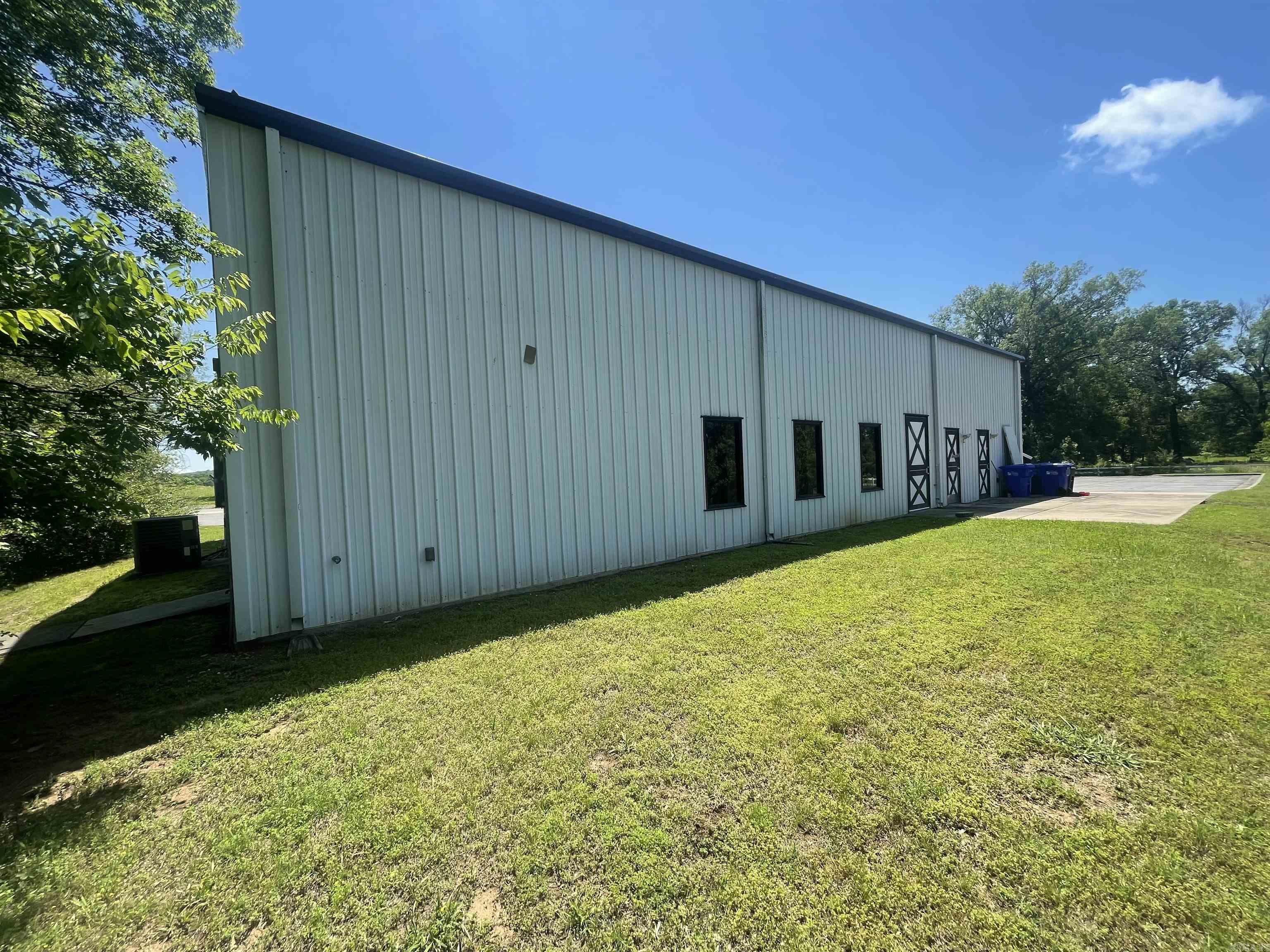 221 E German  Conway, AR