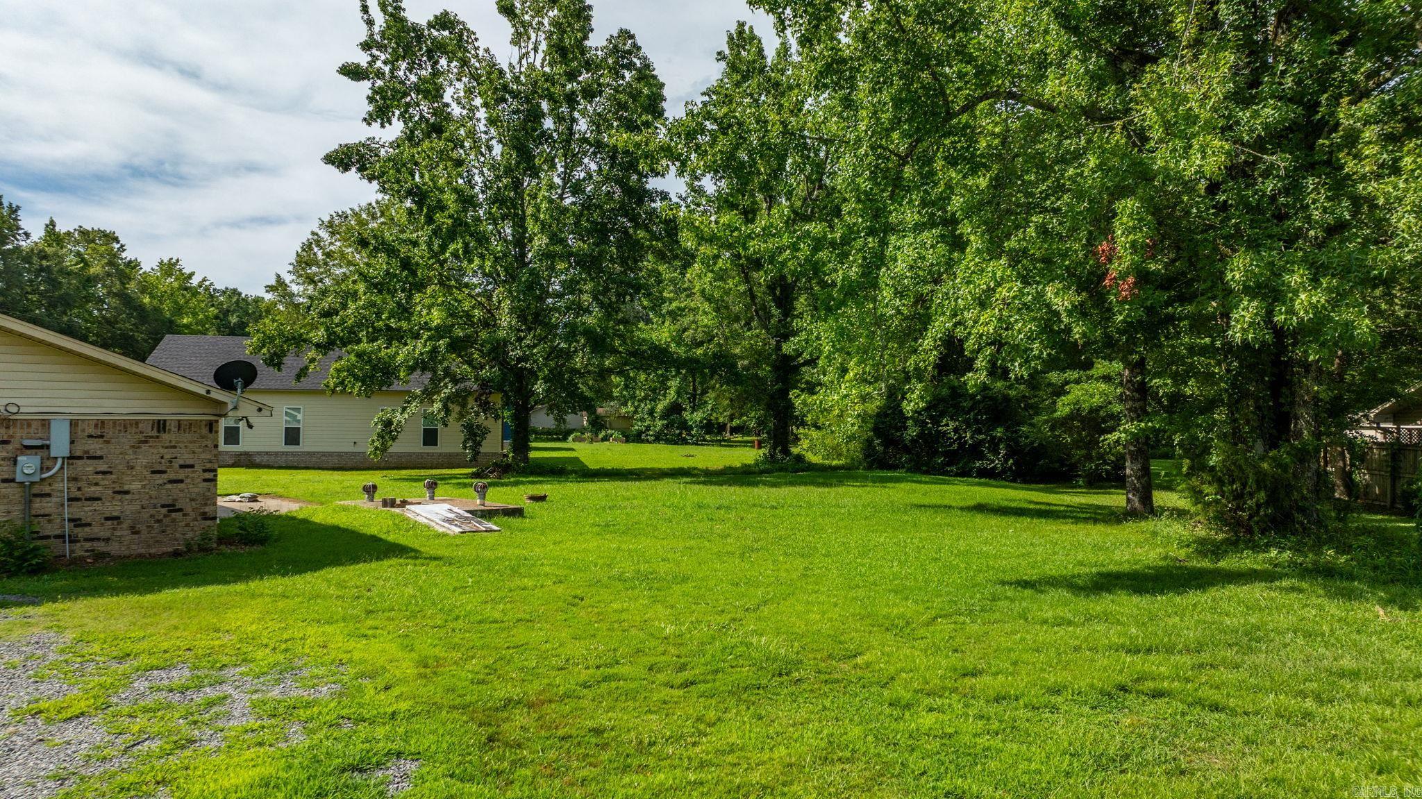 11 Lake  Greenbrier, AR