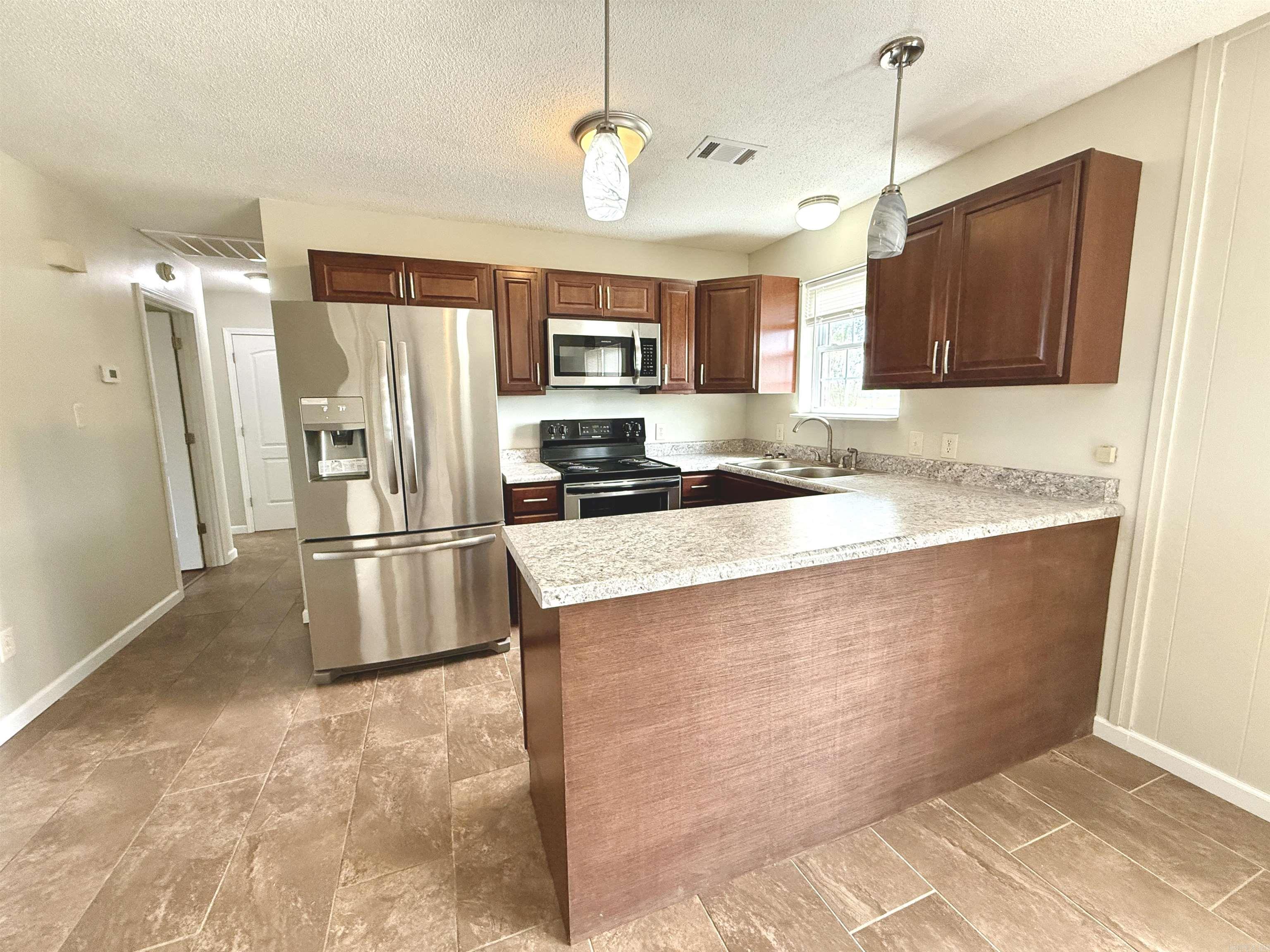218 Cherry  Lake City, AR