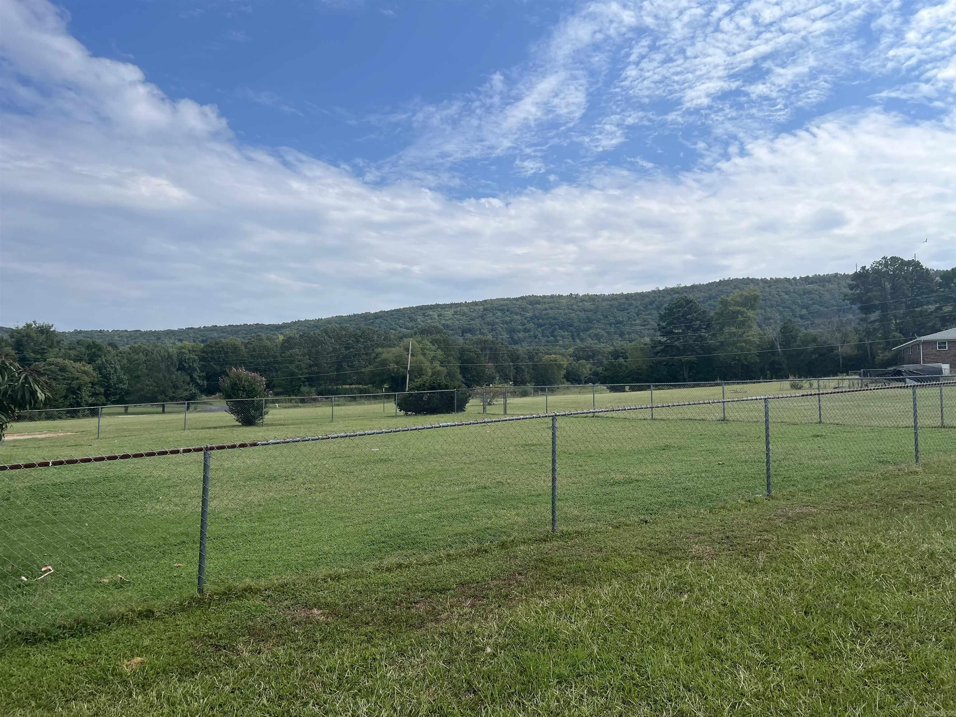 1694 Amity  Hot Springs, AR