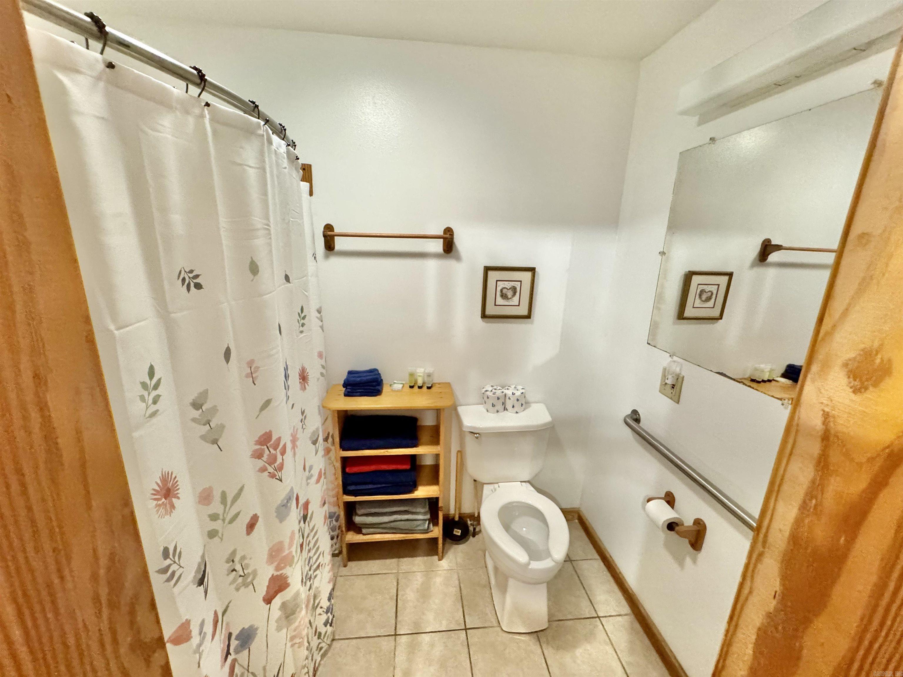 417-4 Cabin Circle  Mountain View, AR