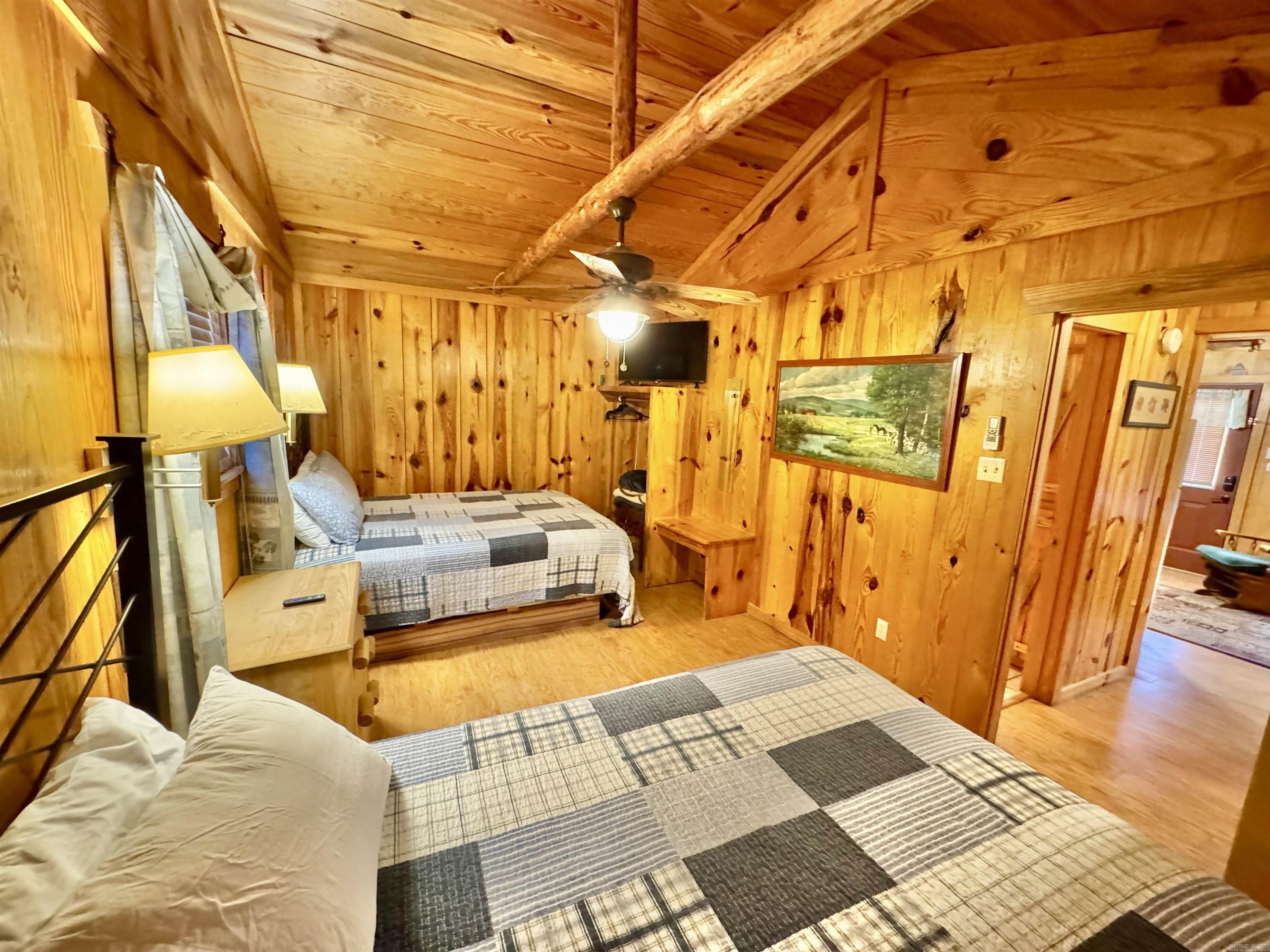 417-6 Cabin Circle  Mountain View, AR