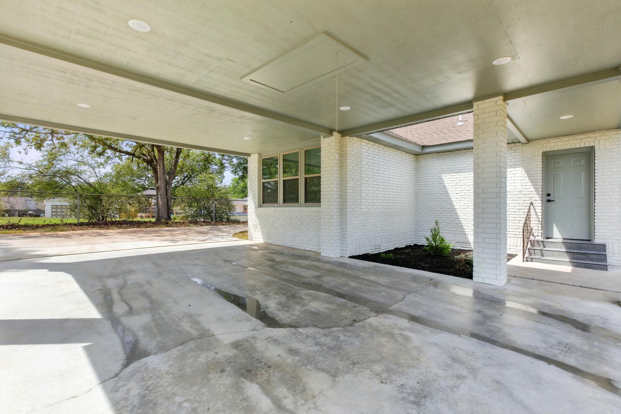 1300 E Maryland  Sherwood, AR