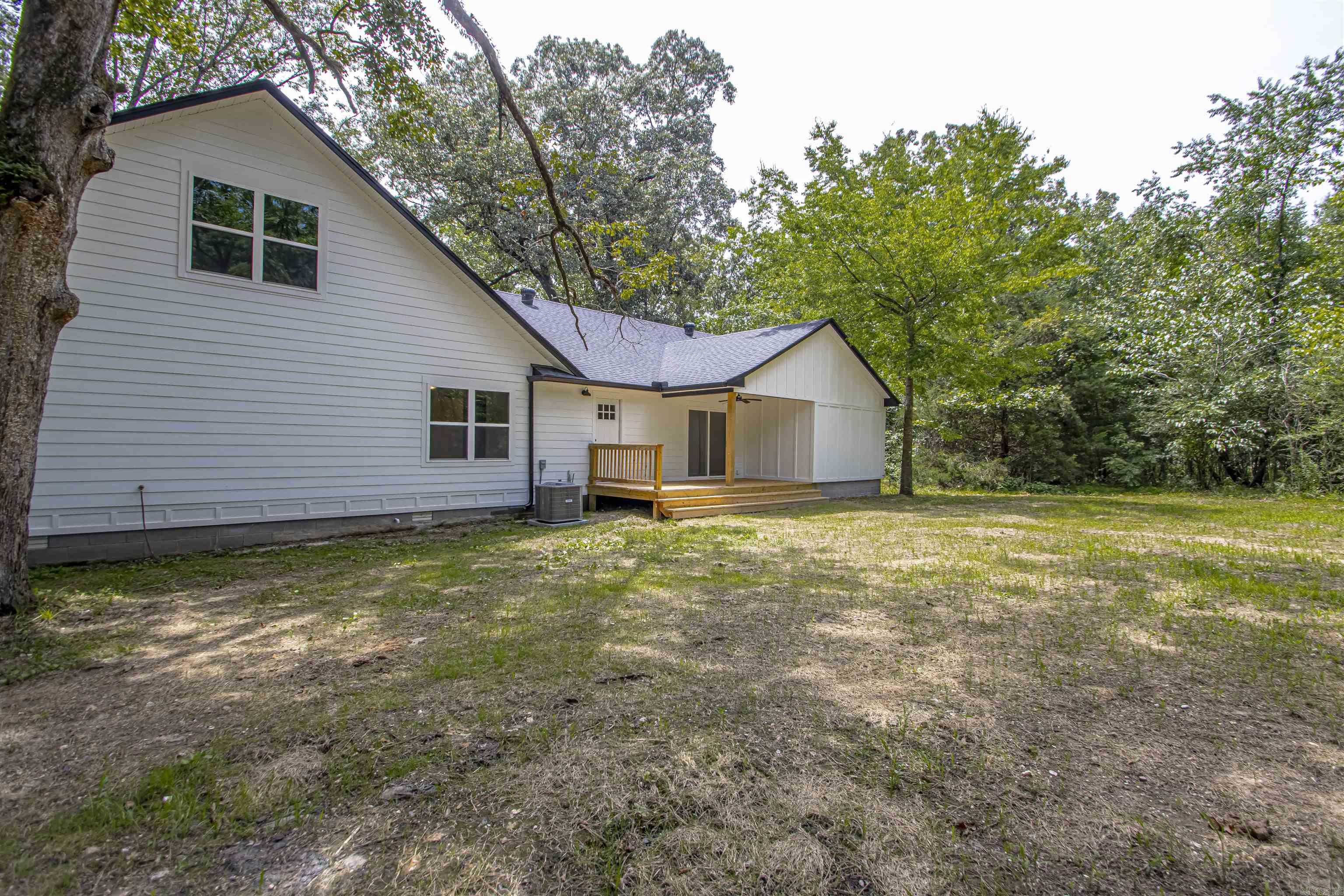 11196 Hinds  Benton, AR